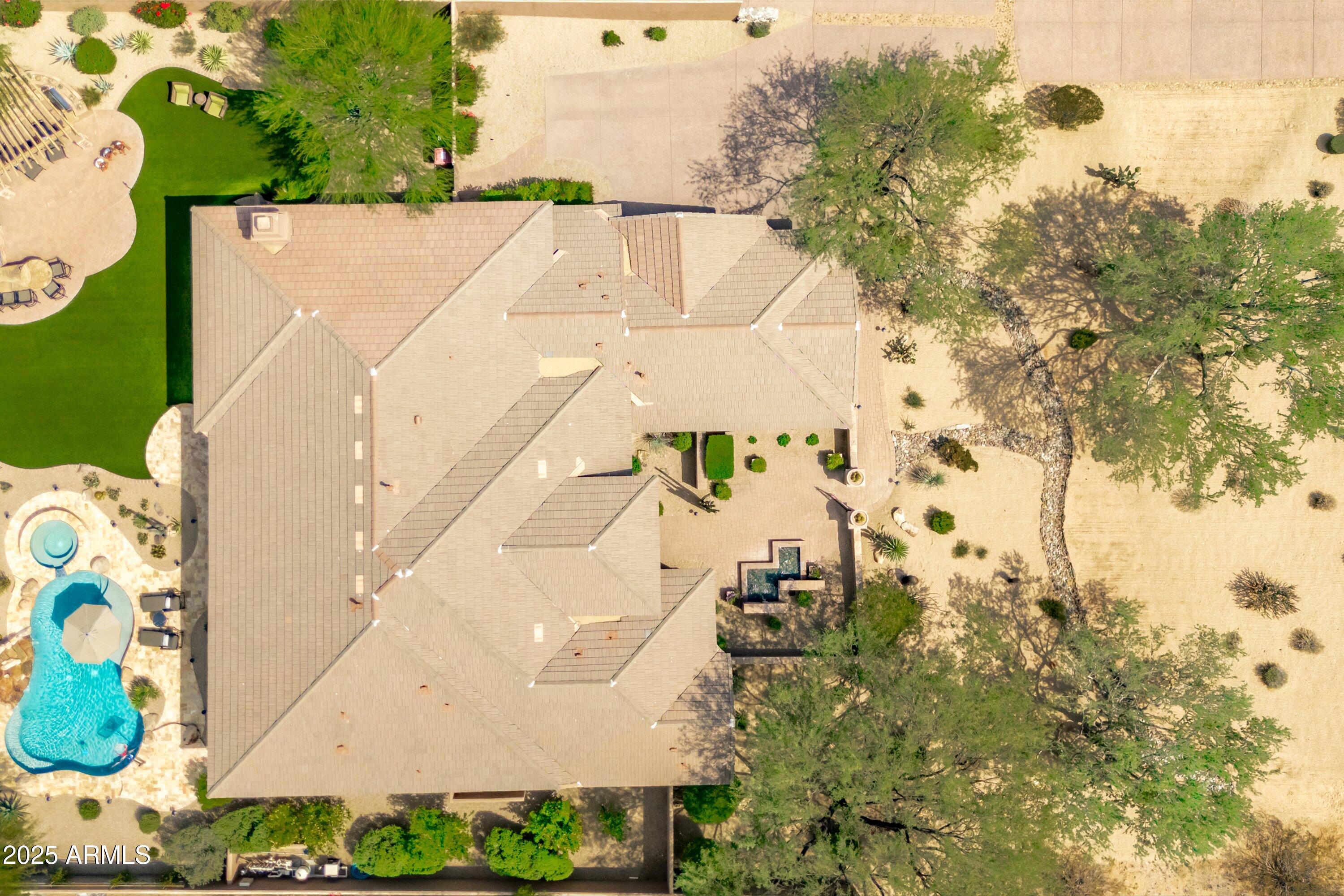 7080 E BALANCING ROCK Road