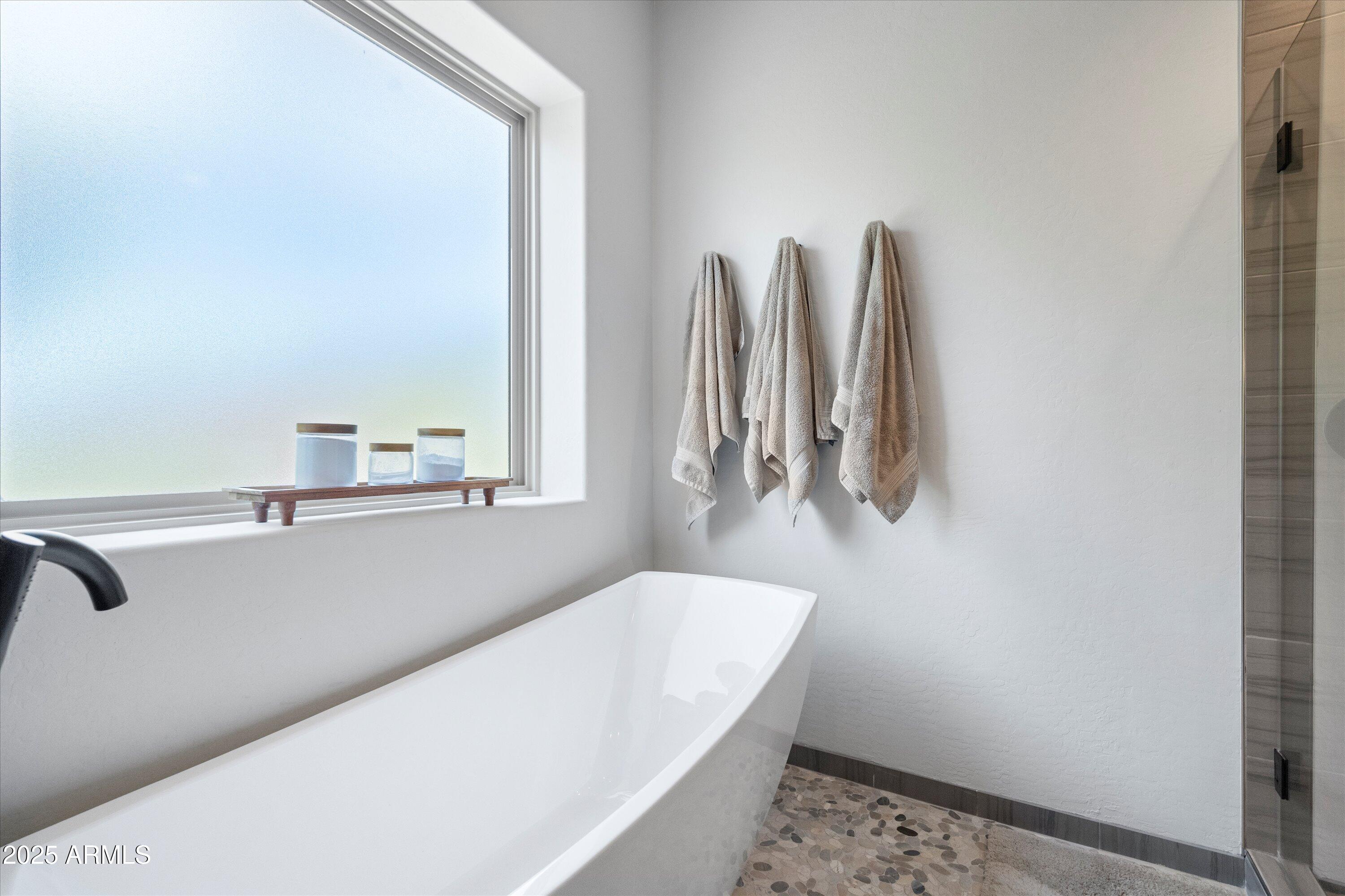 7080 E BALANCING ROCK Road