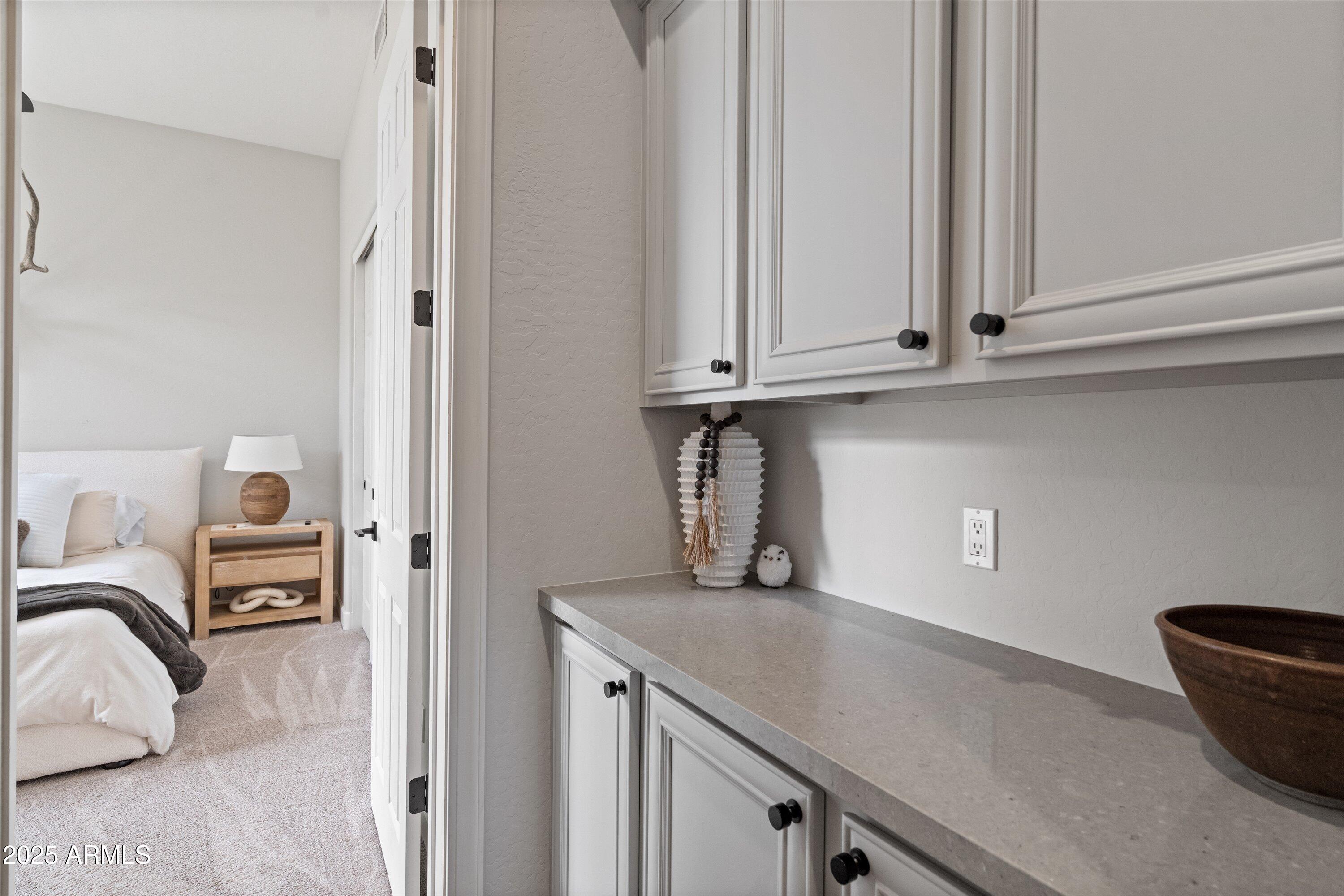 7080 E BALANCING ROCK Road