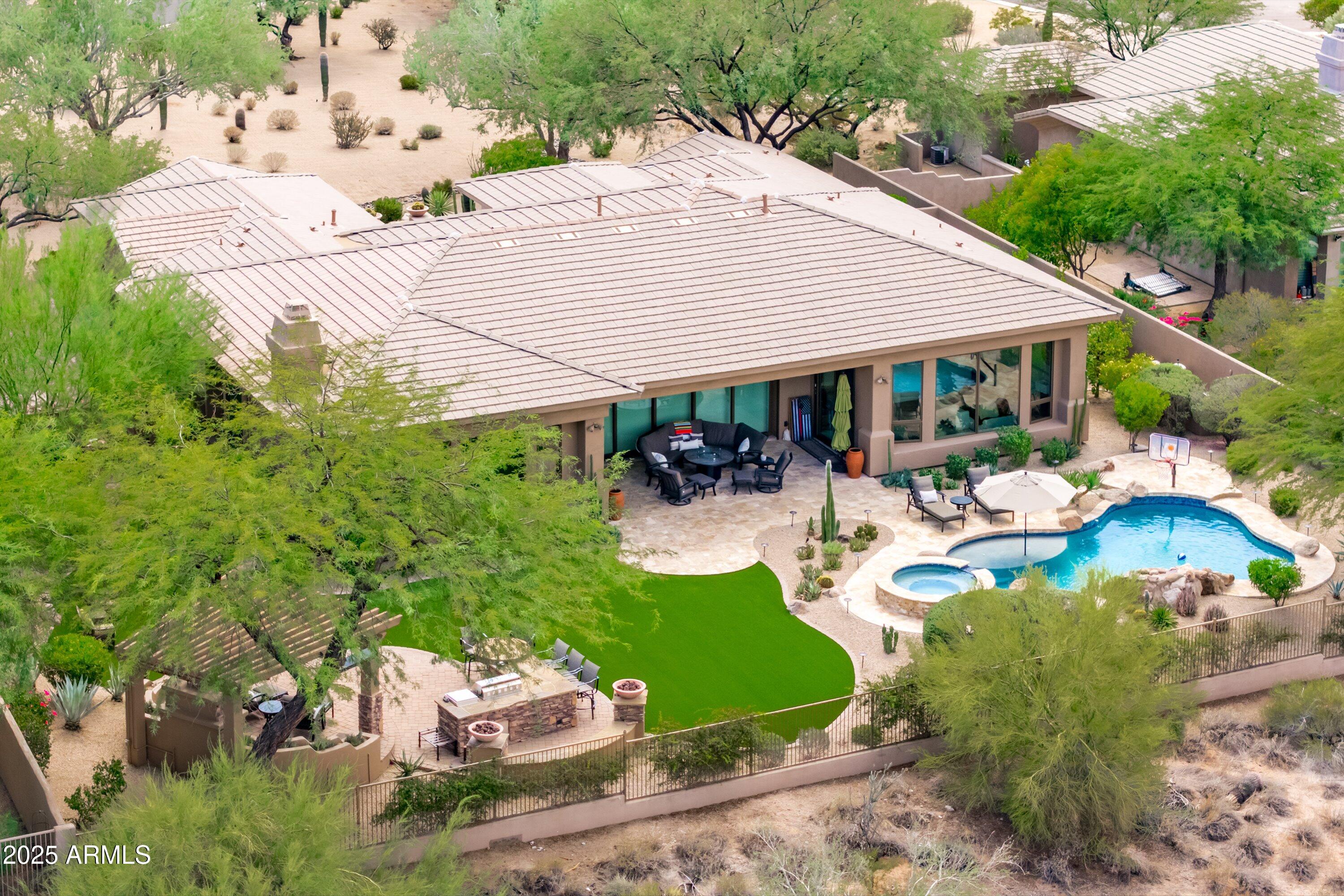 7080 E BALANCING ROCK Road