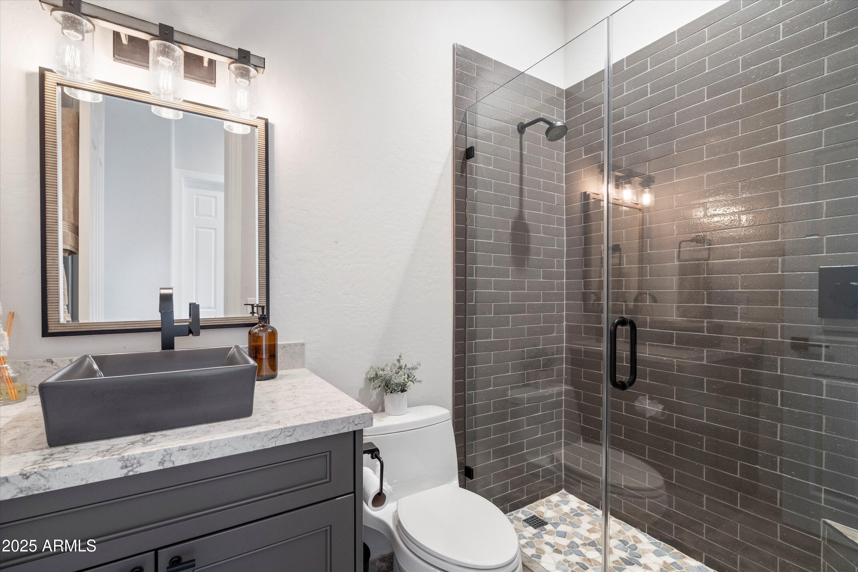 7080 E BALANCING ROCK Road