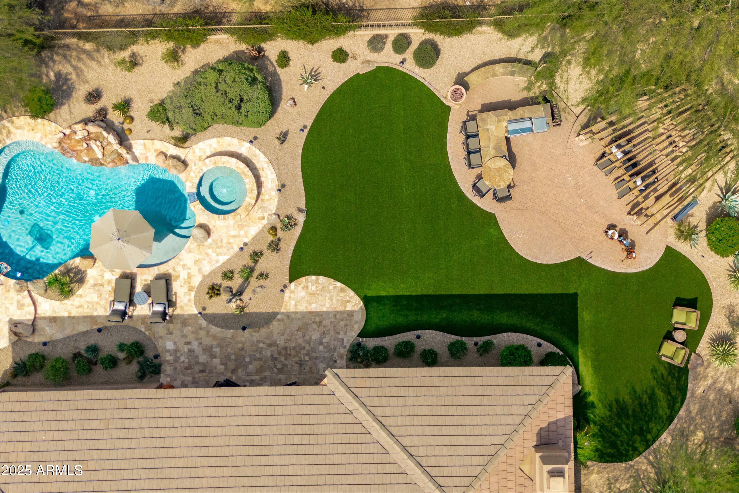 7080 E BALANCING ROCK Road