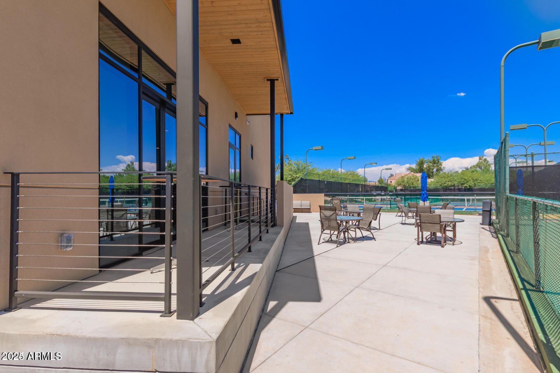 8989 N GAINEY CENTER Drive, 231