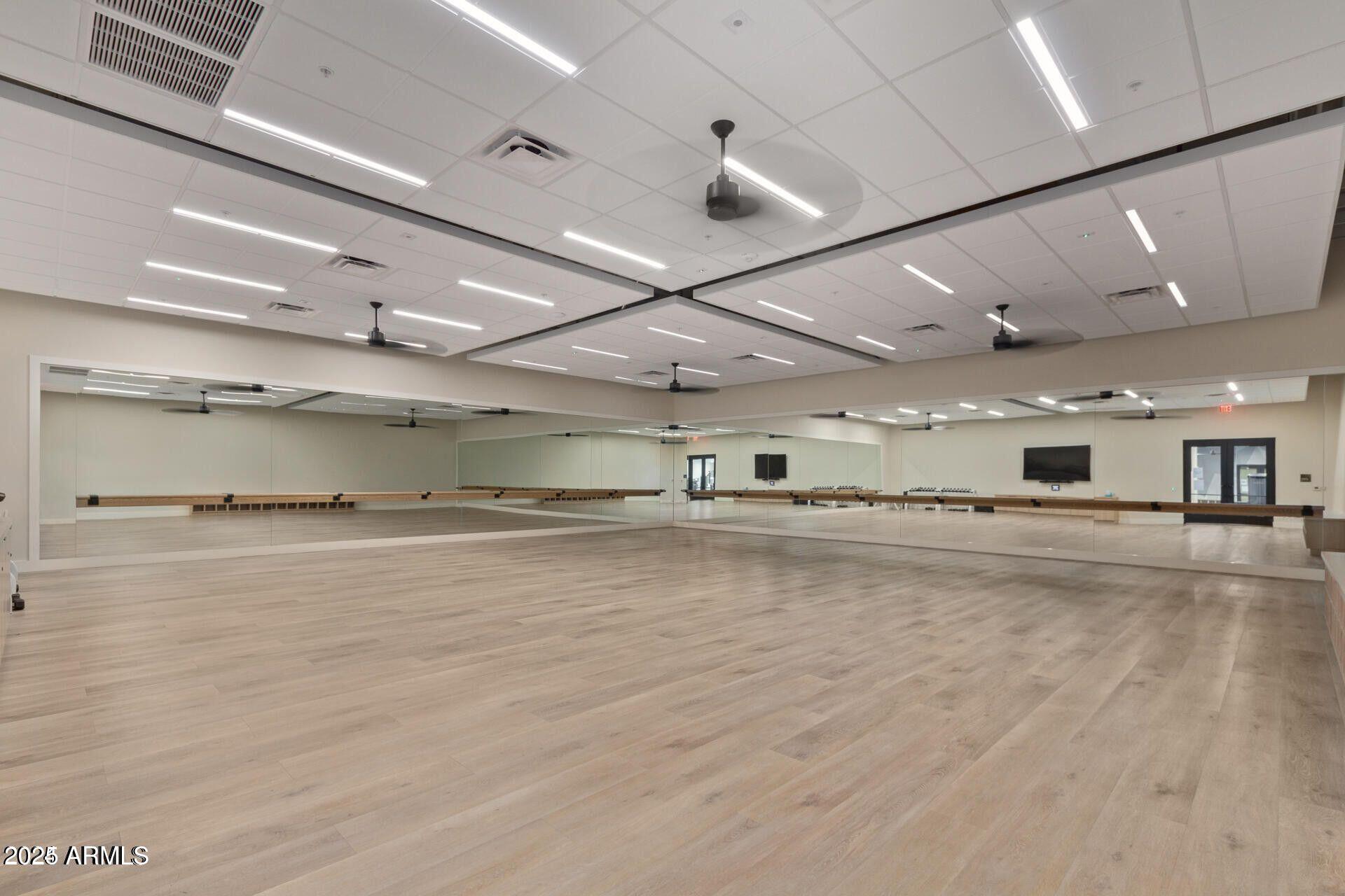 8989 N GAINEY CENTER Drive, 231