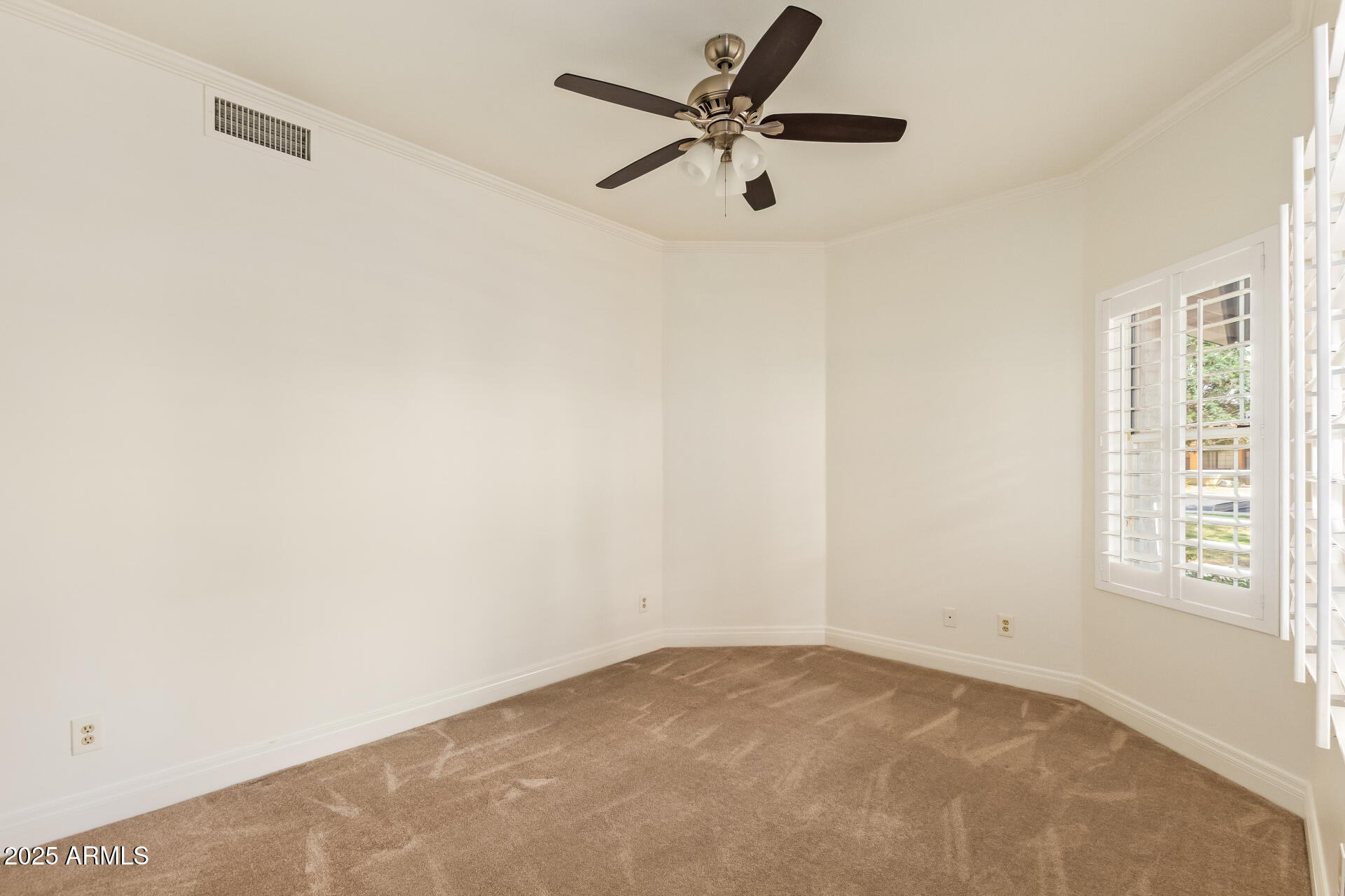 2231 E LAUREL Street