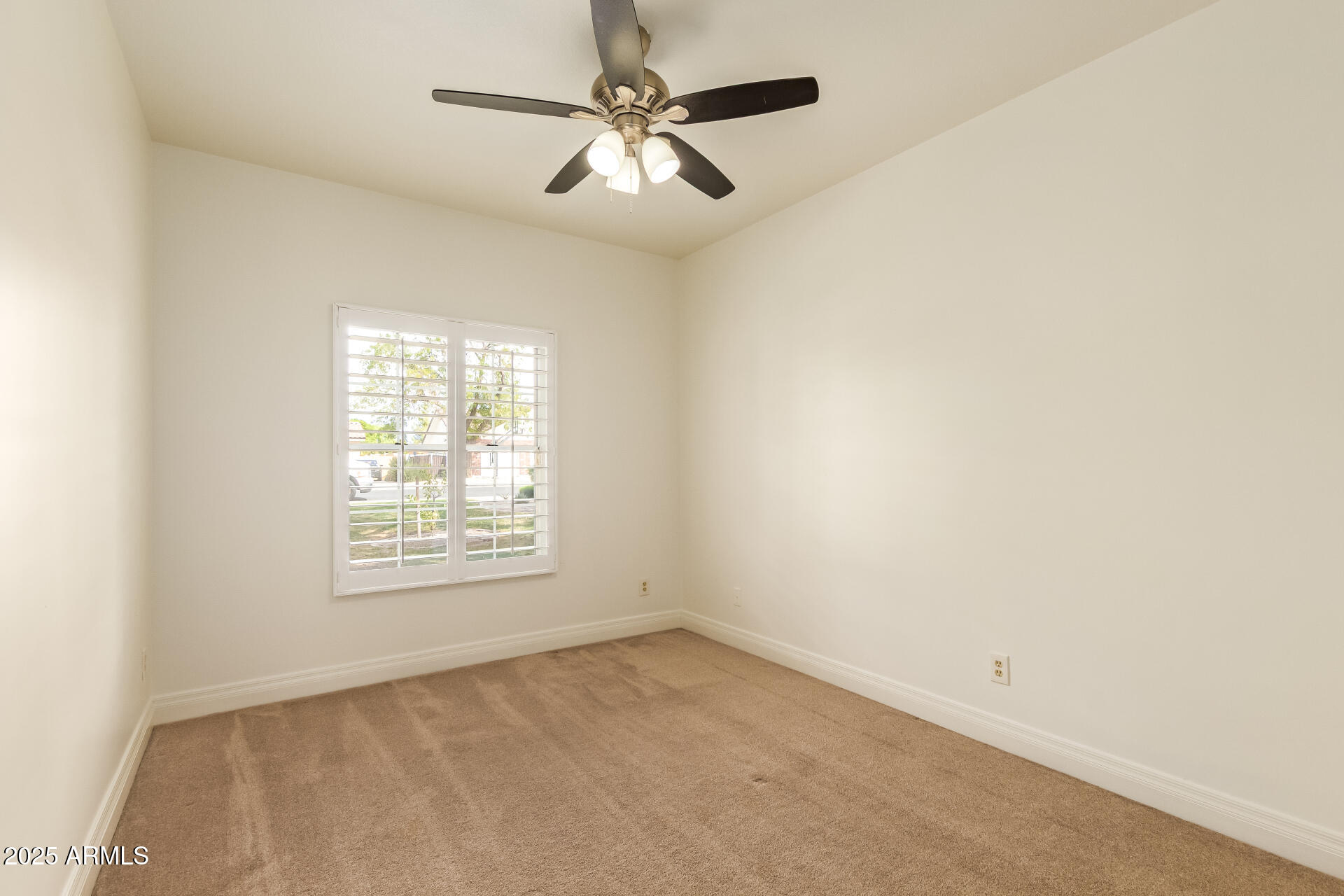 2231 E LAUREL Street