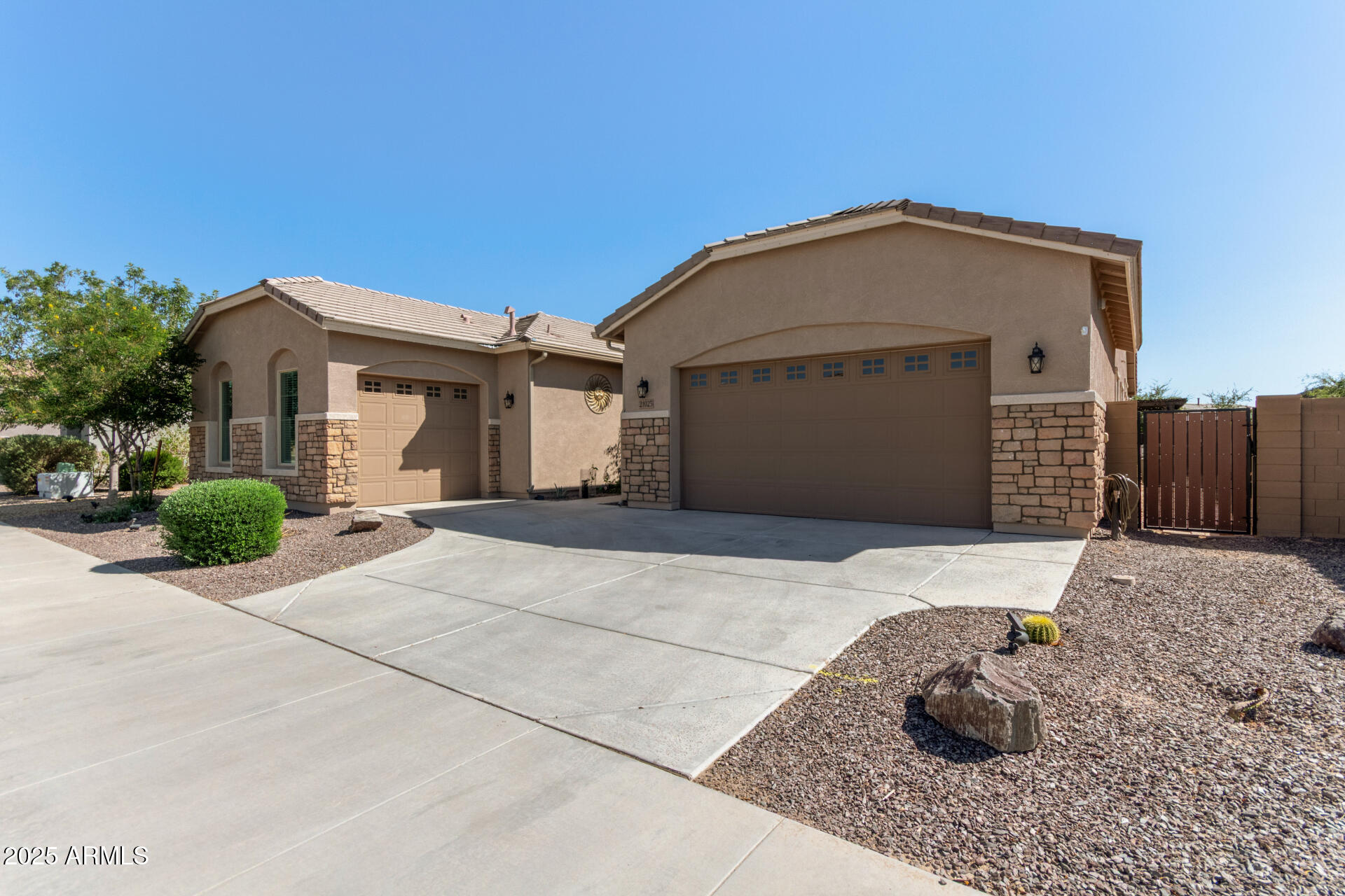 21025 E CAMACHO Road