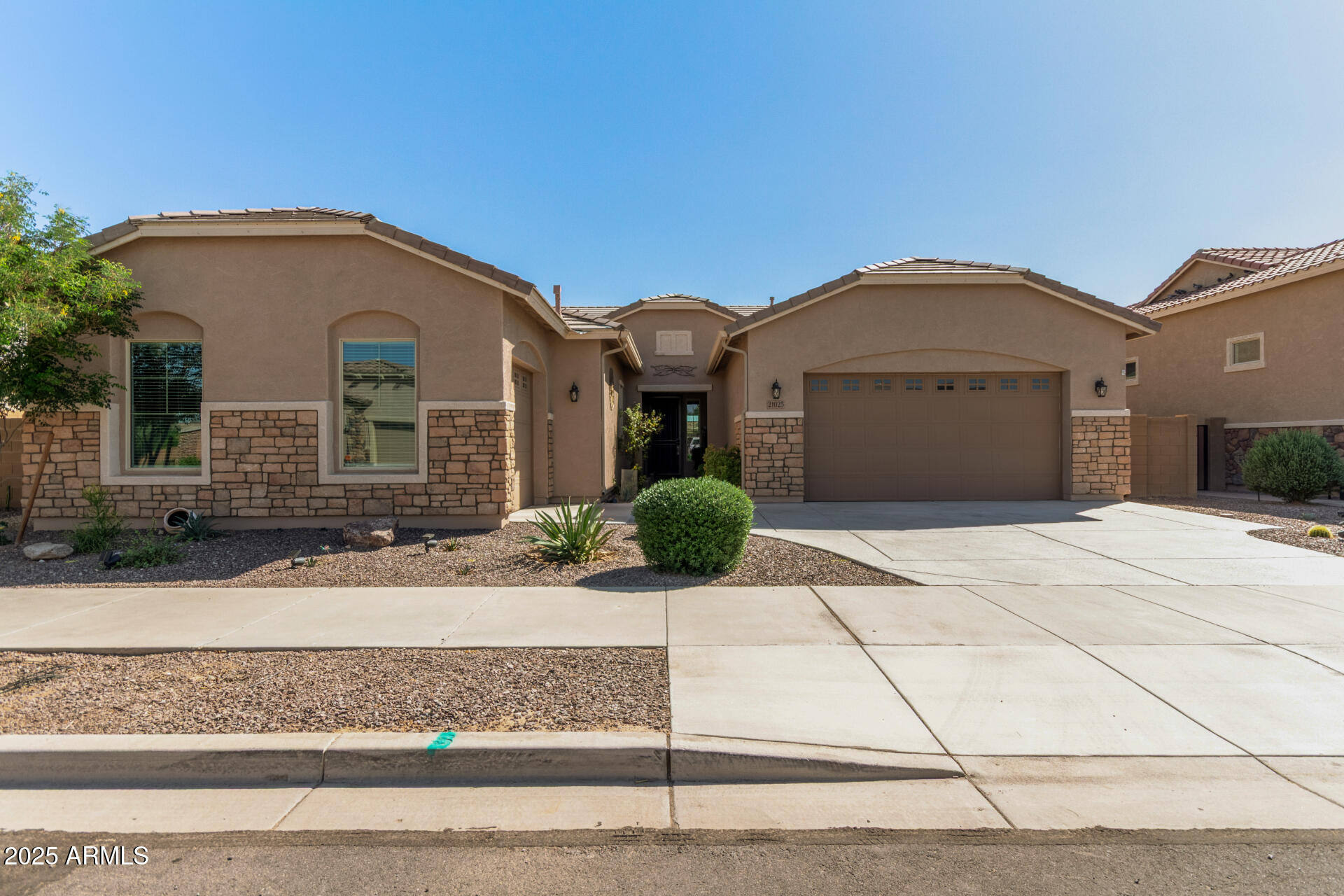 21025 E CAMACHO Road