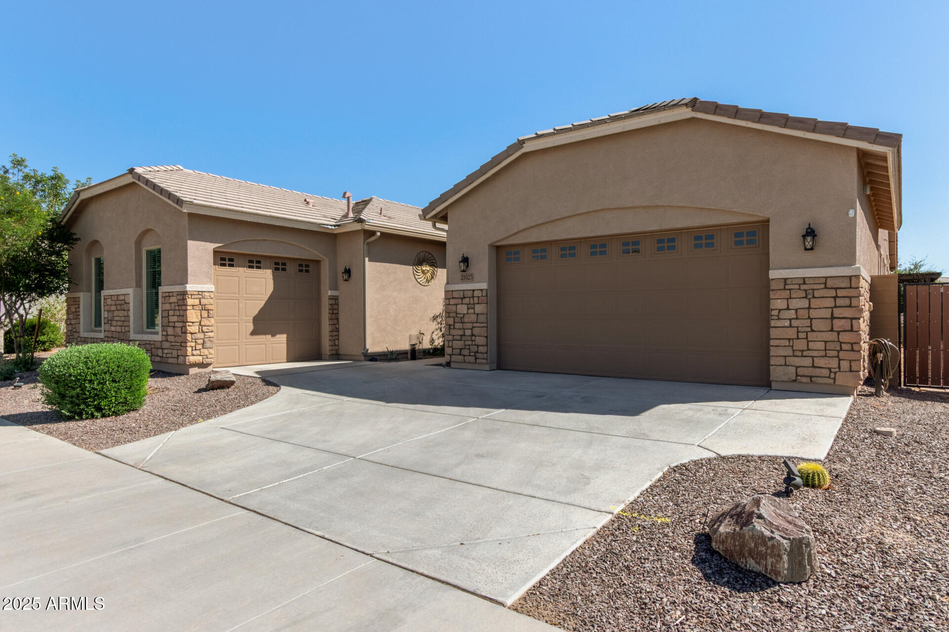 21025 E CAMACHO Road