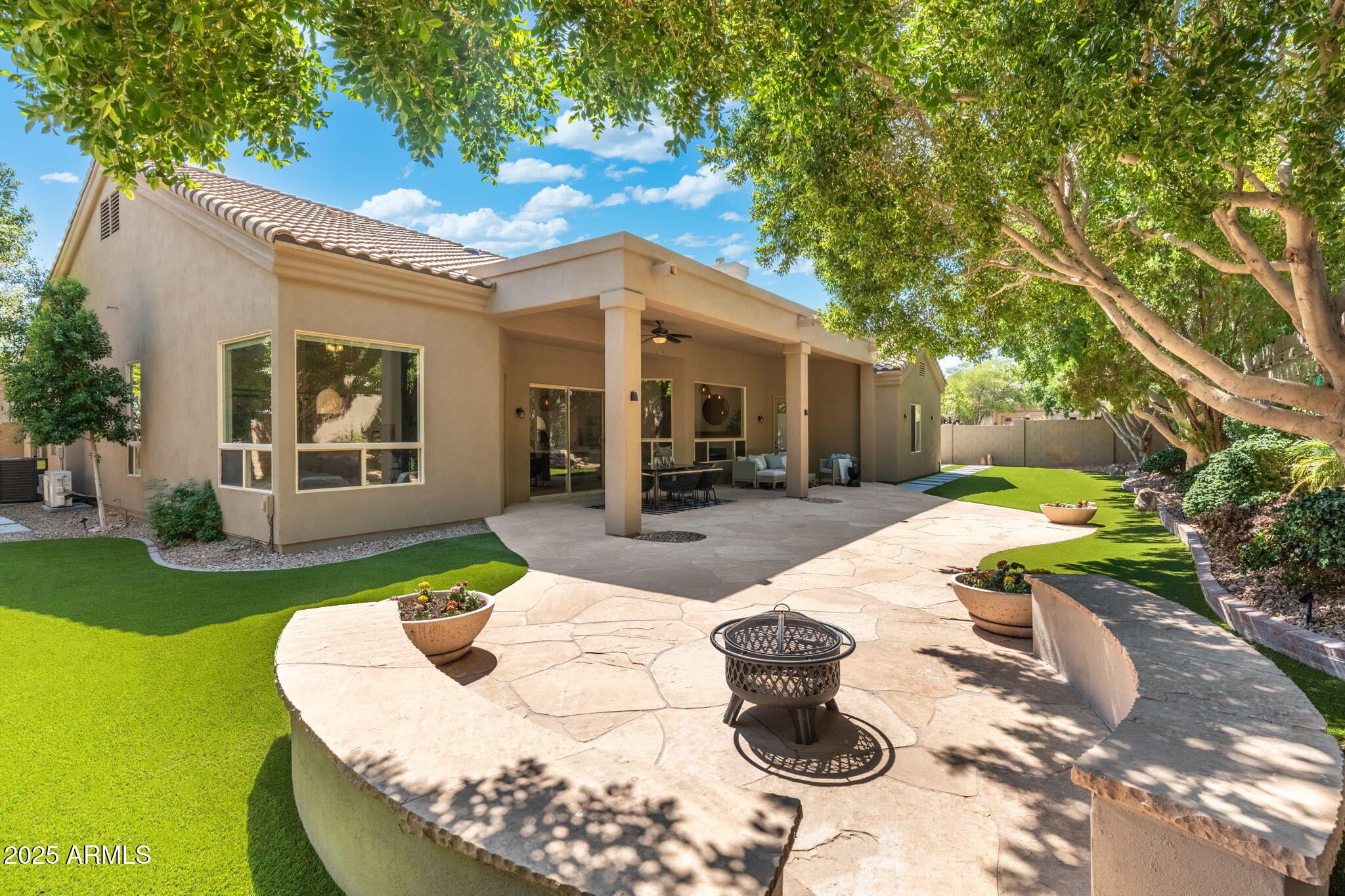 12540 E Mercer Lane