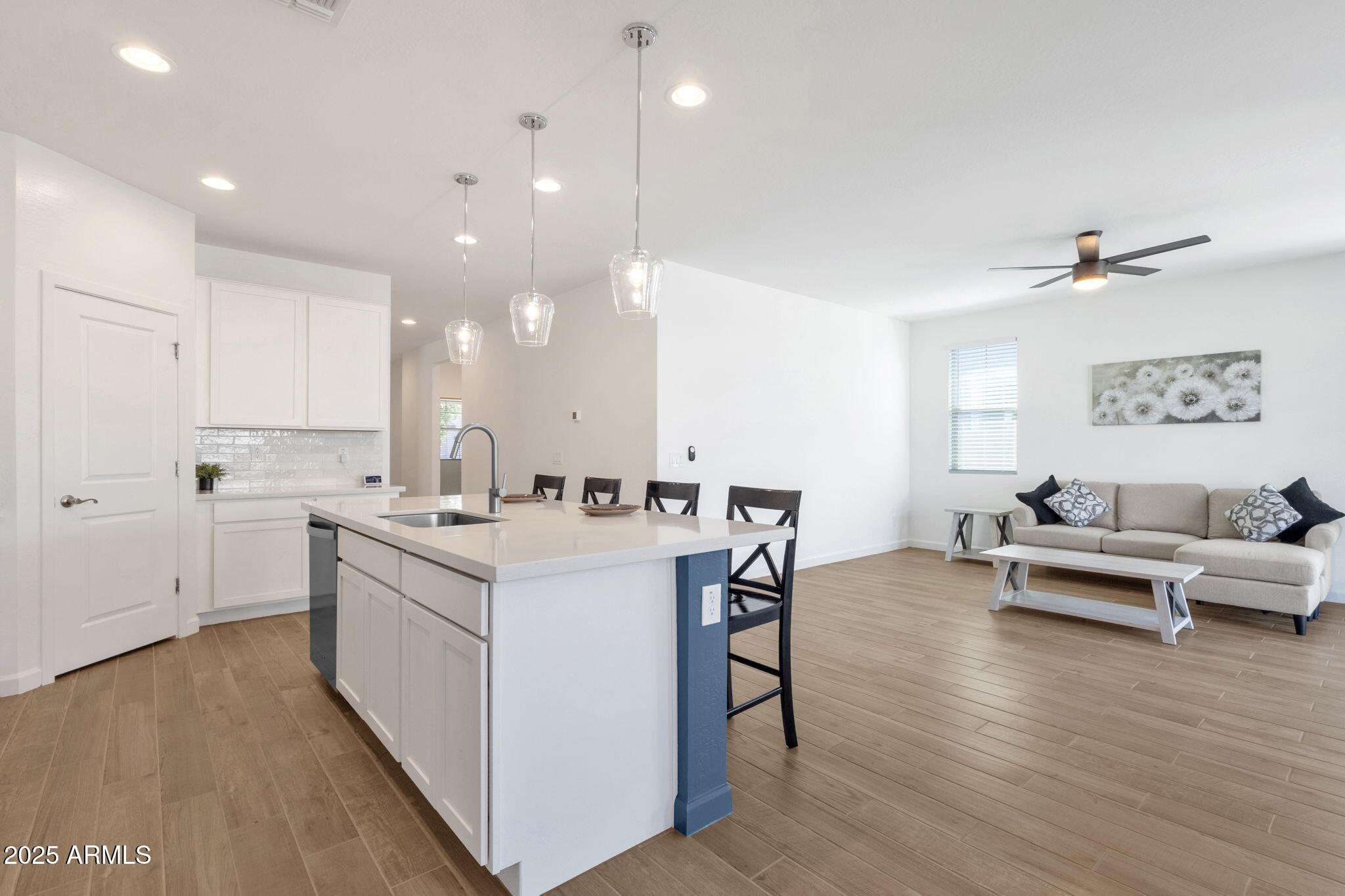 22754 E DOMINGO Road