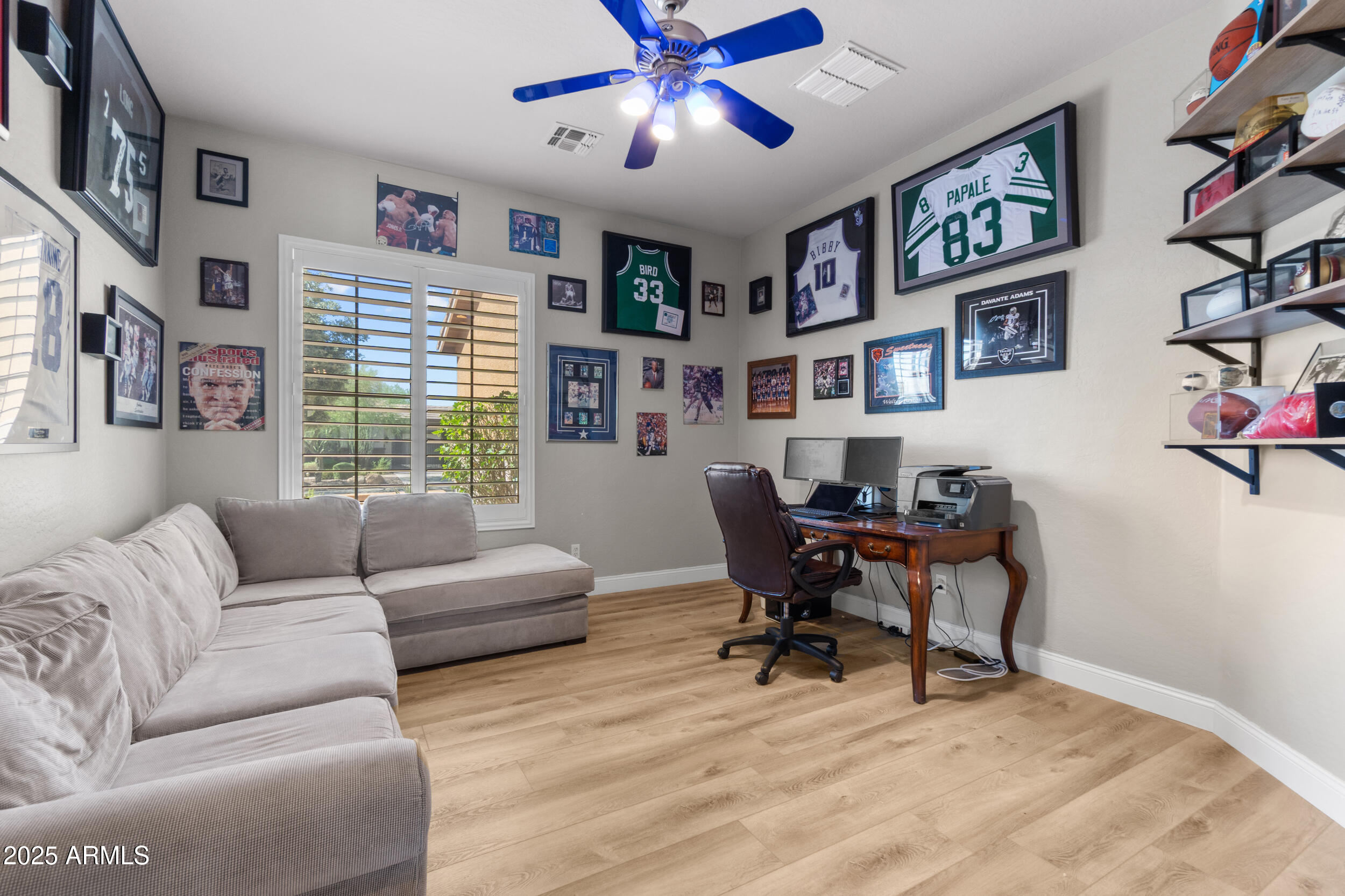 2227 W WEBSTER Court