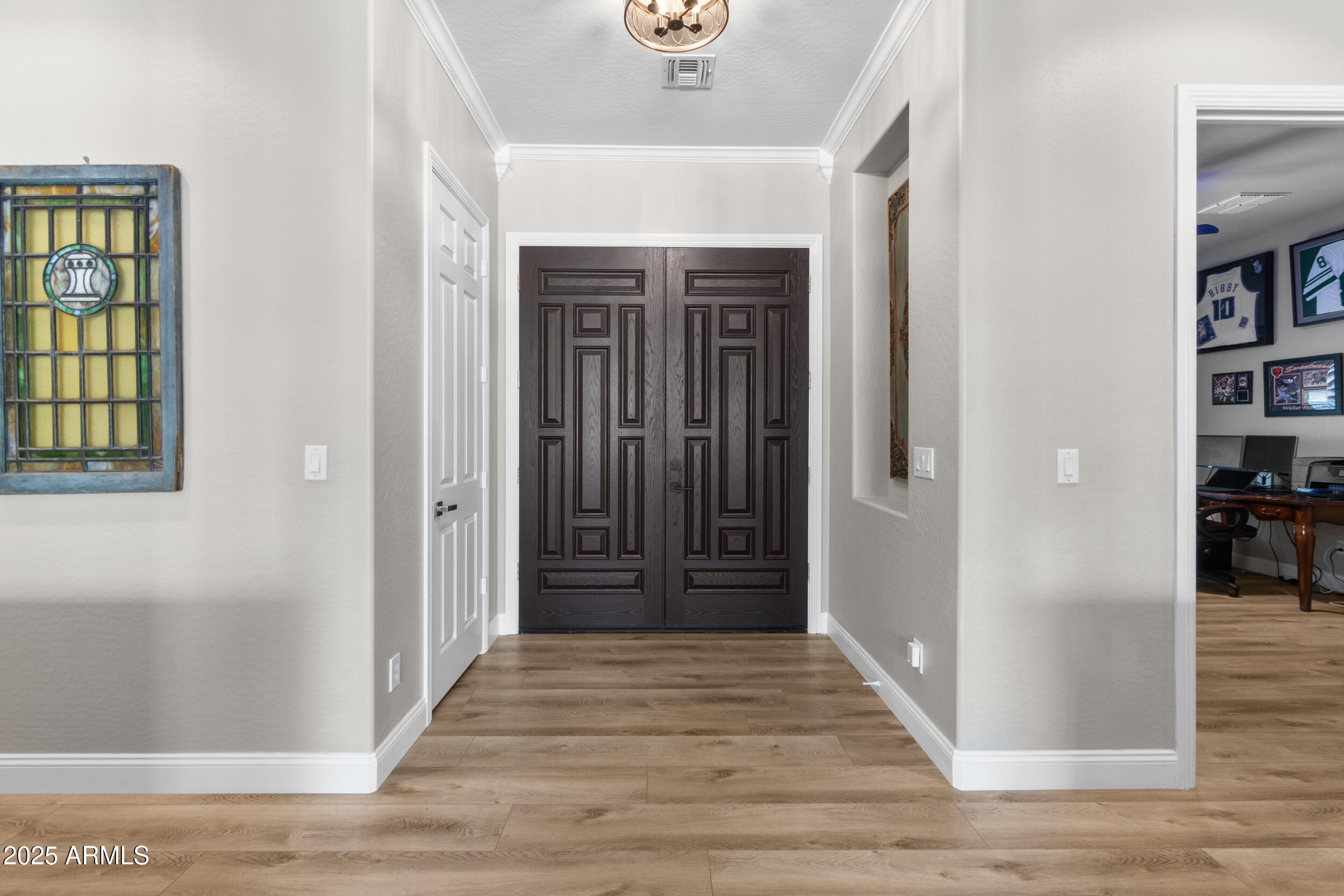 2227 W WEBSTER Court