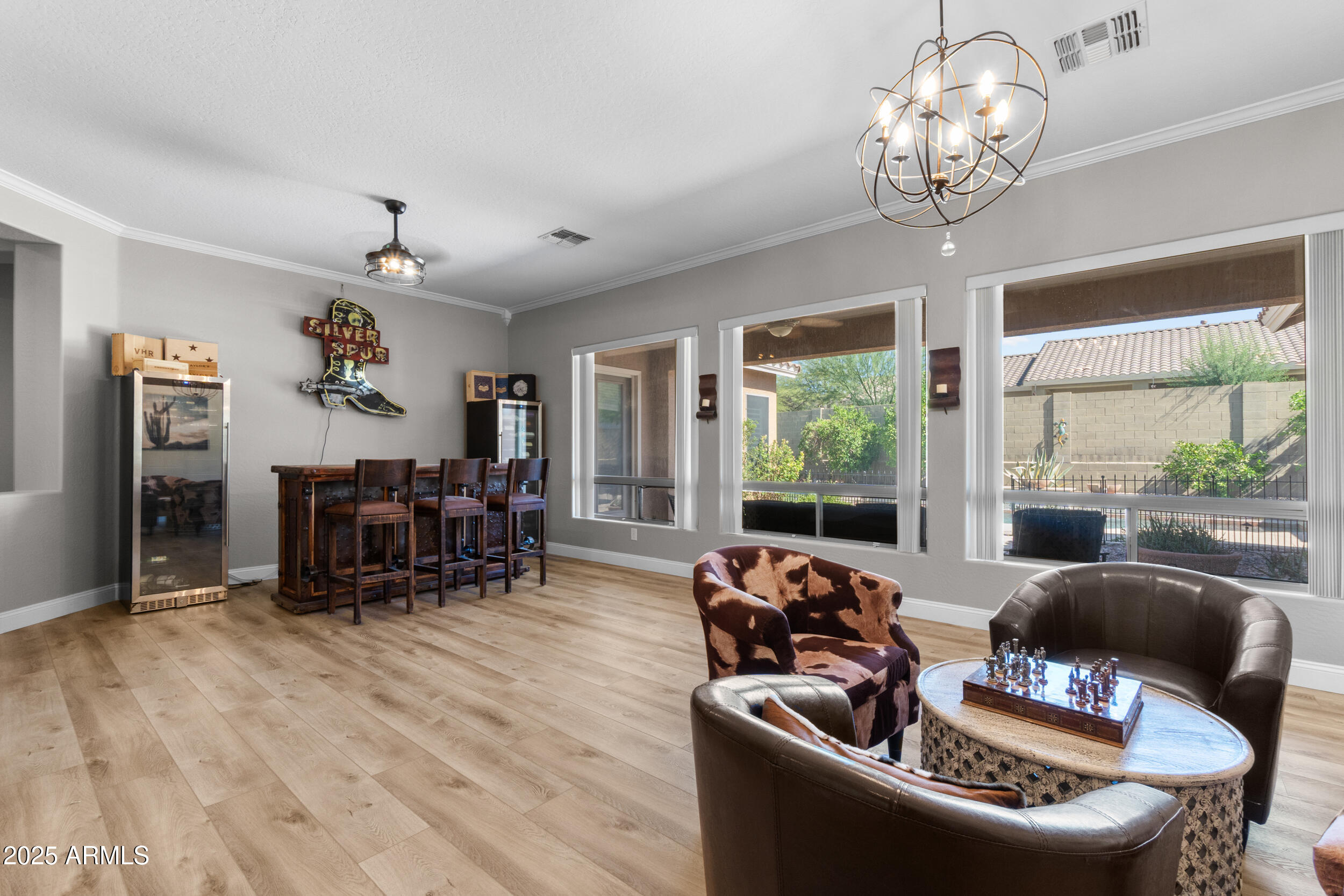 2227 W WEBSTER Court