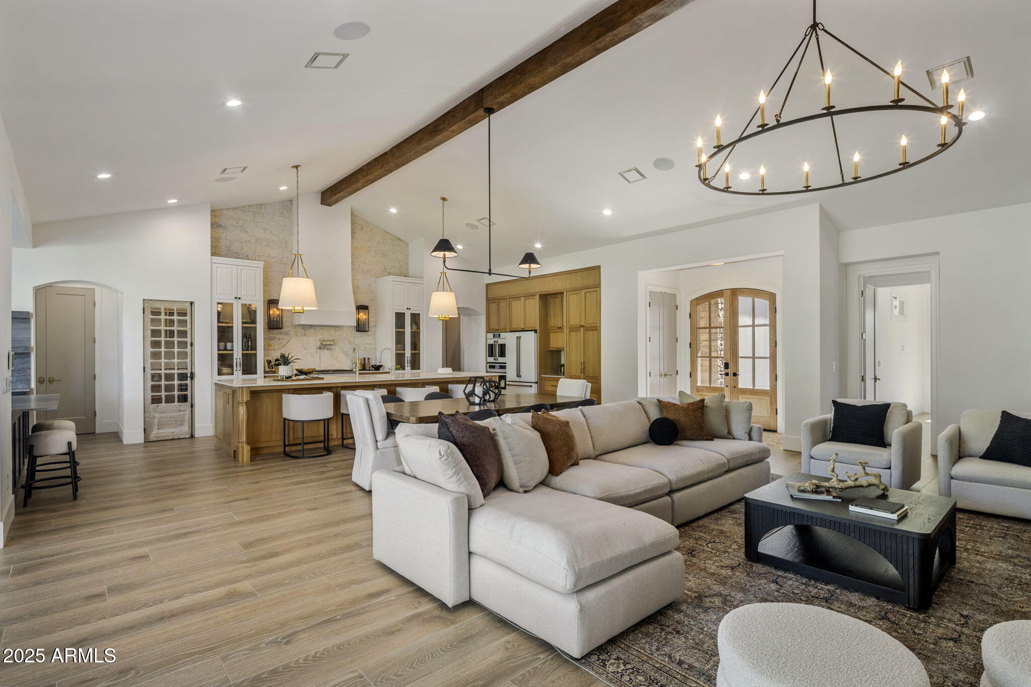 2108 E SOLANO Drive