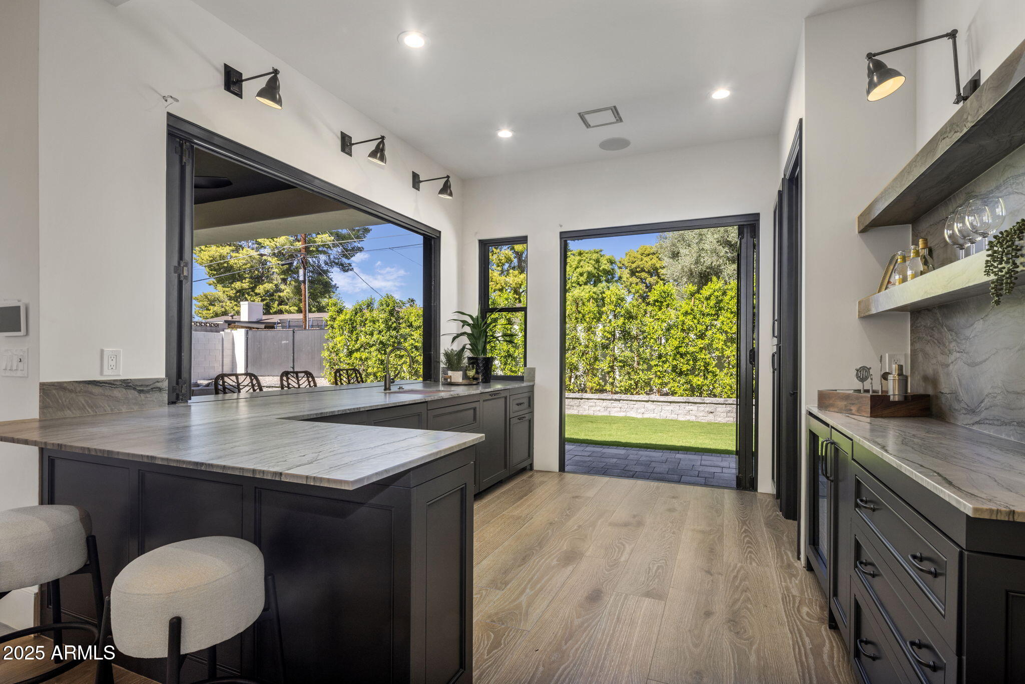 2108 E SOLANO Drive
