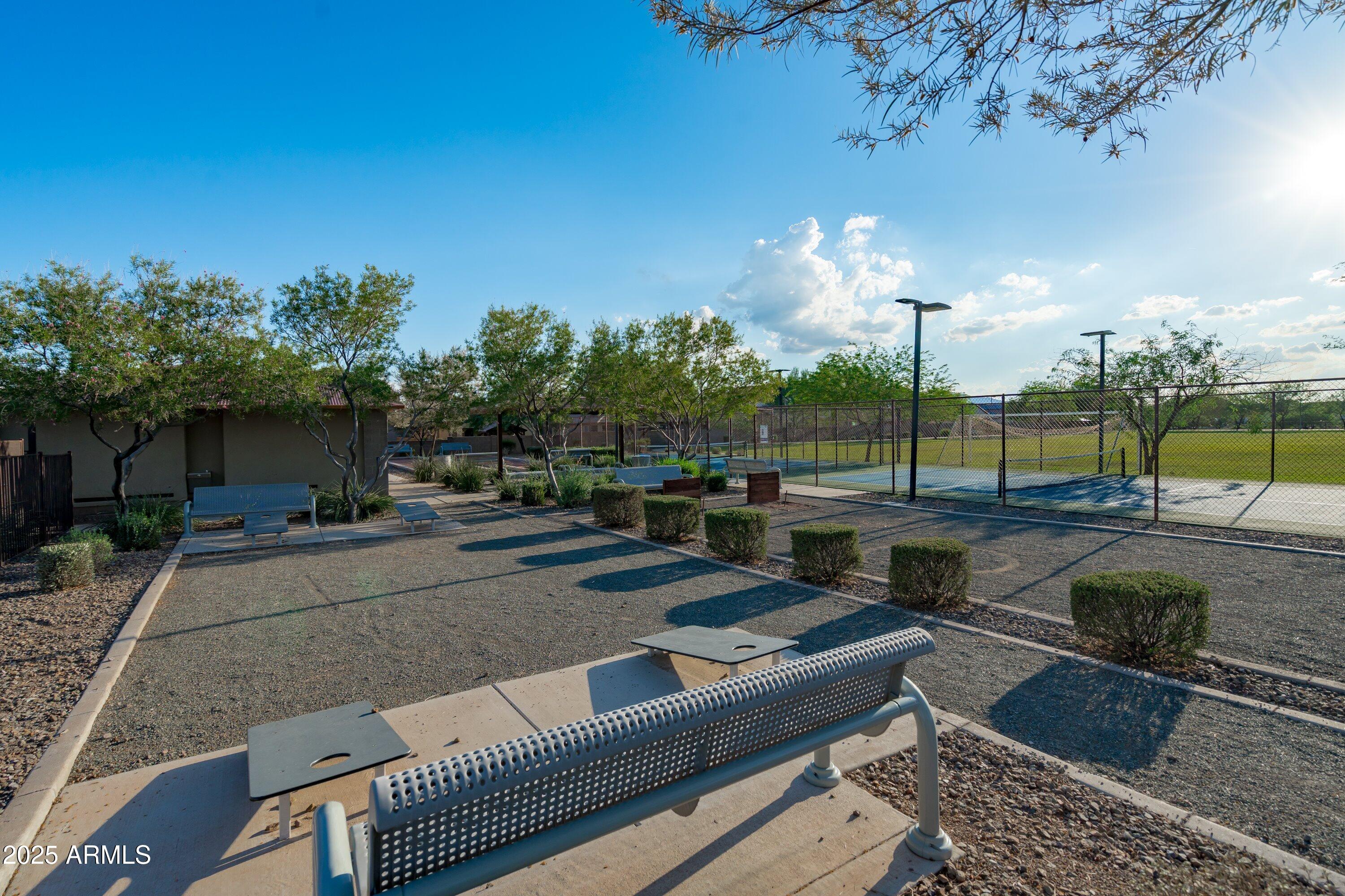 18390 W via del sol