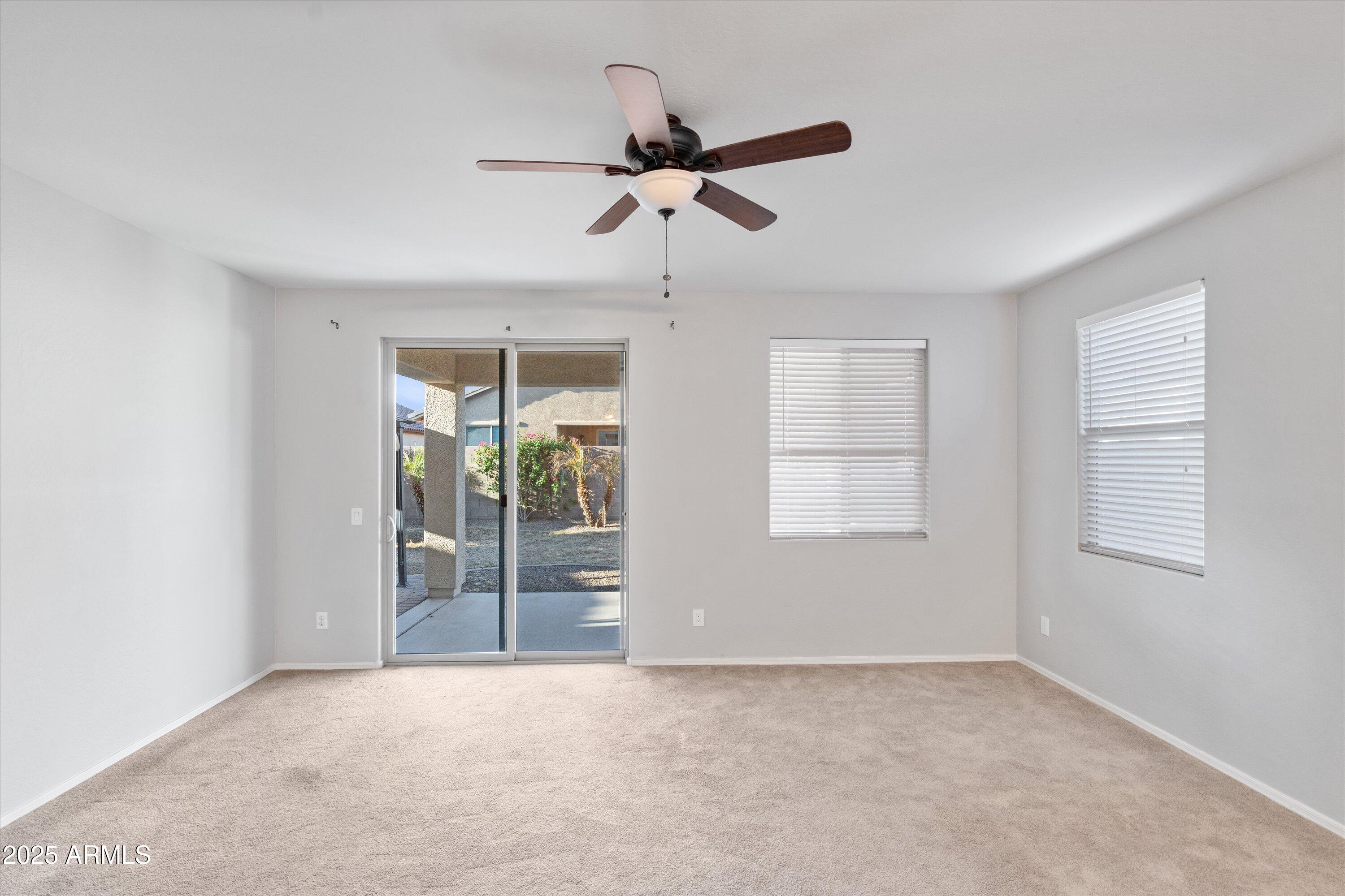 18390 W via del sol