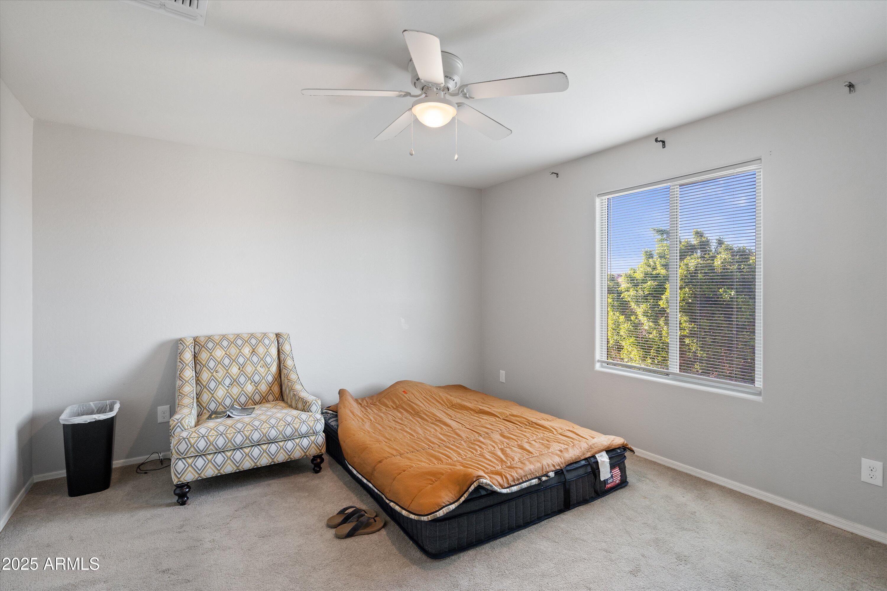 18390 W via del sol
