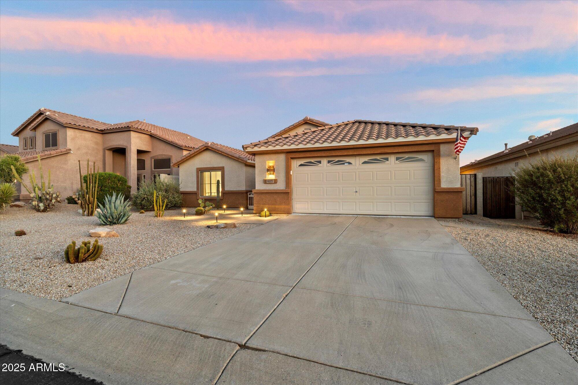 4615 E NIGHT GLOW Drive