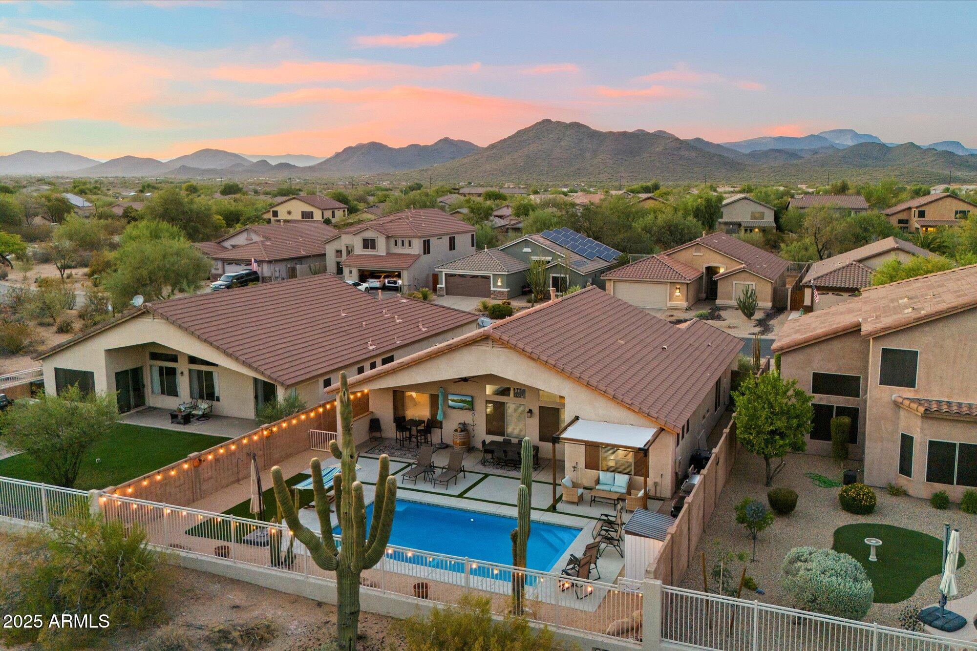 4615 E NIGHT GLOW Drive