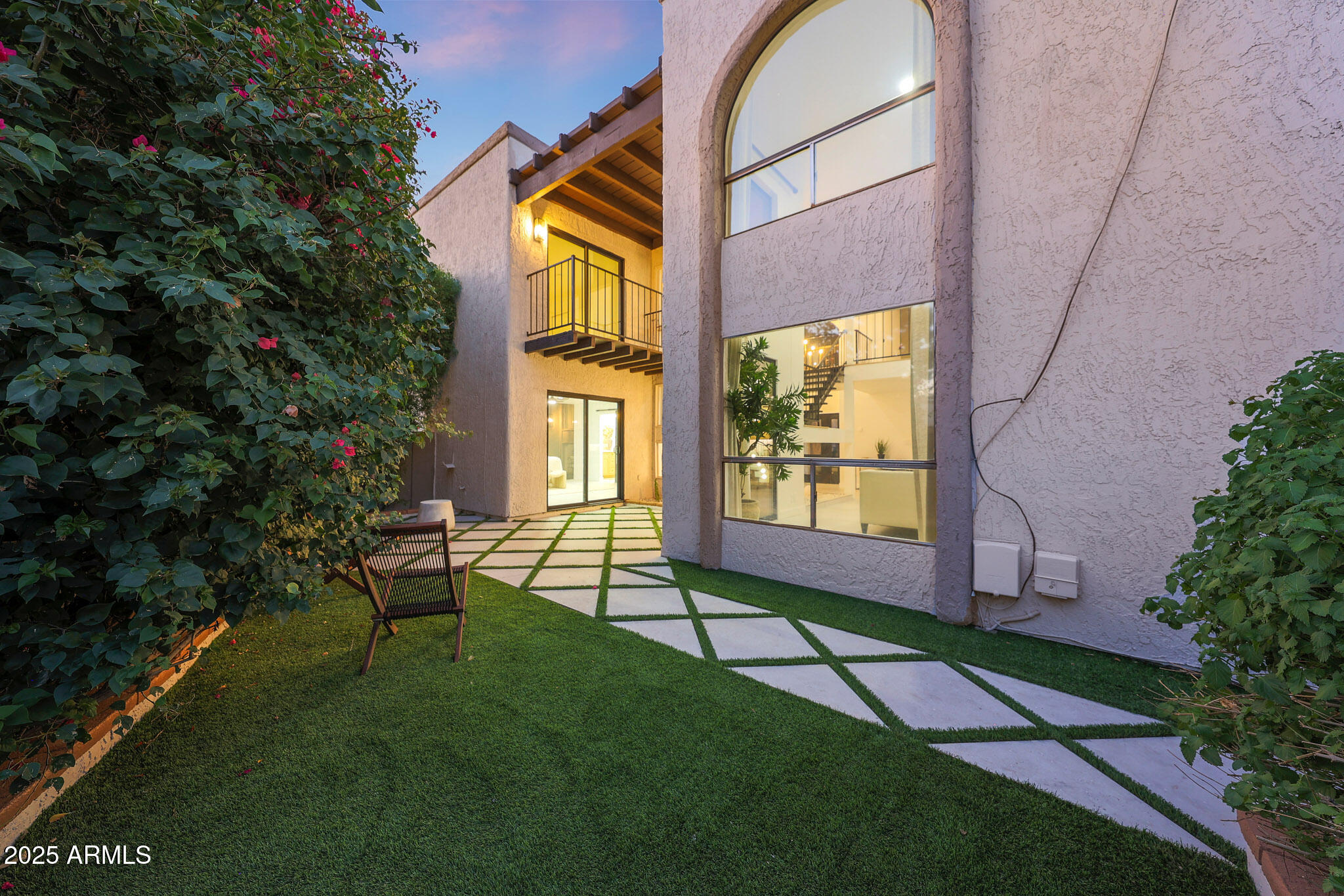 7409 E PLEASANT Run