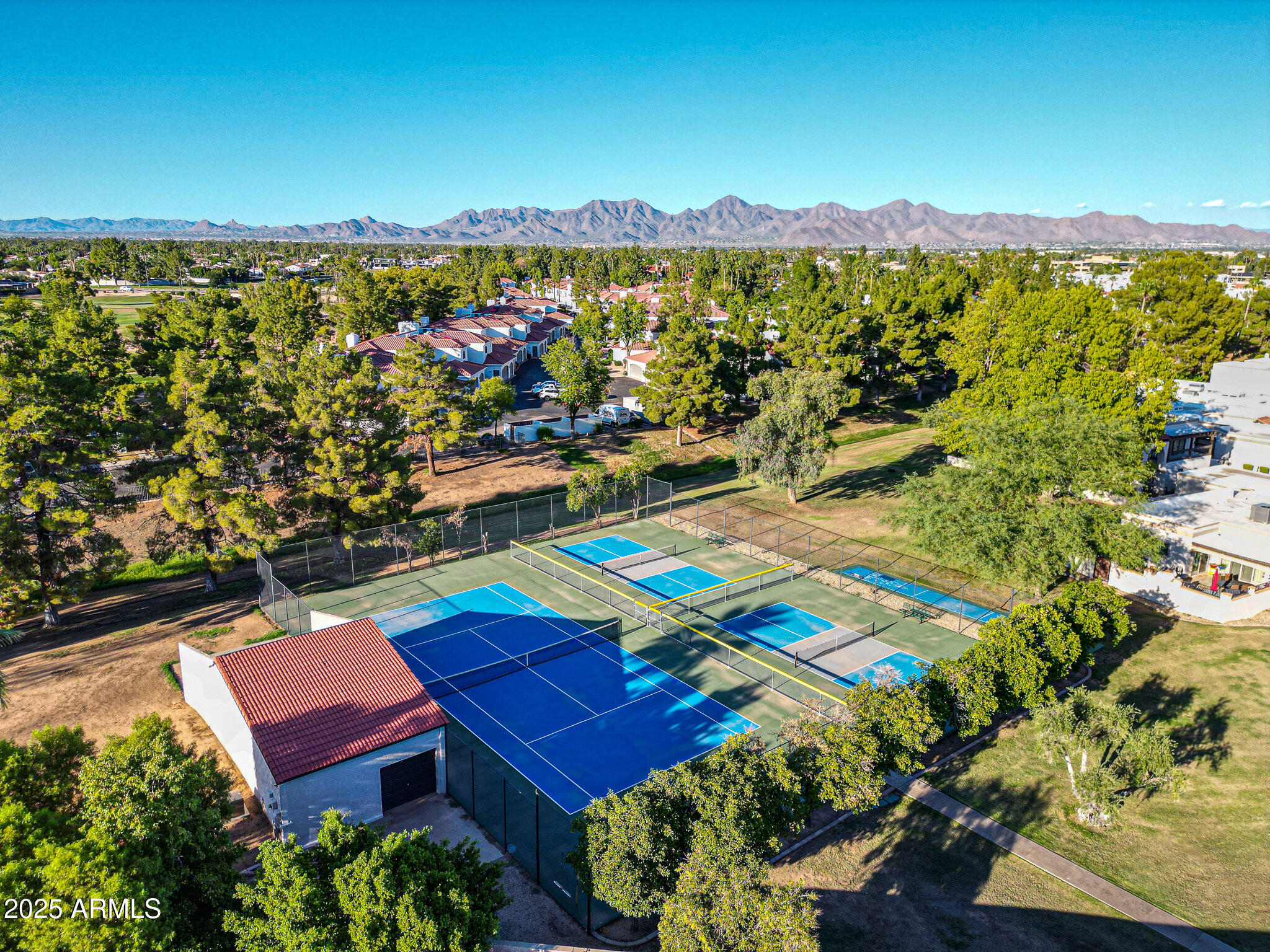 7409 E PLEASANT Run