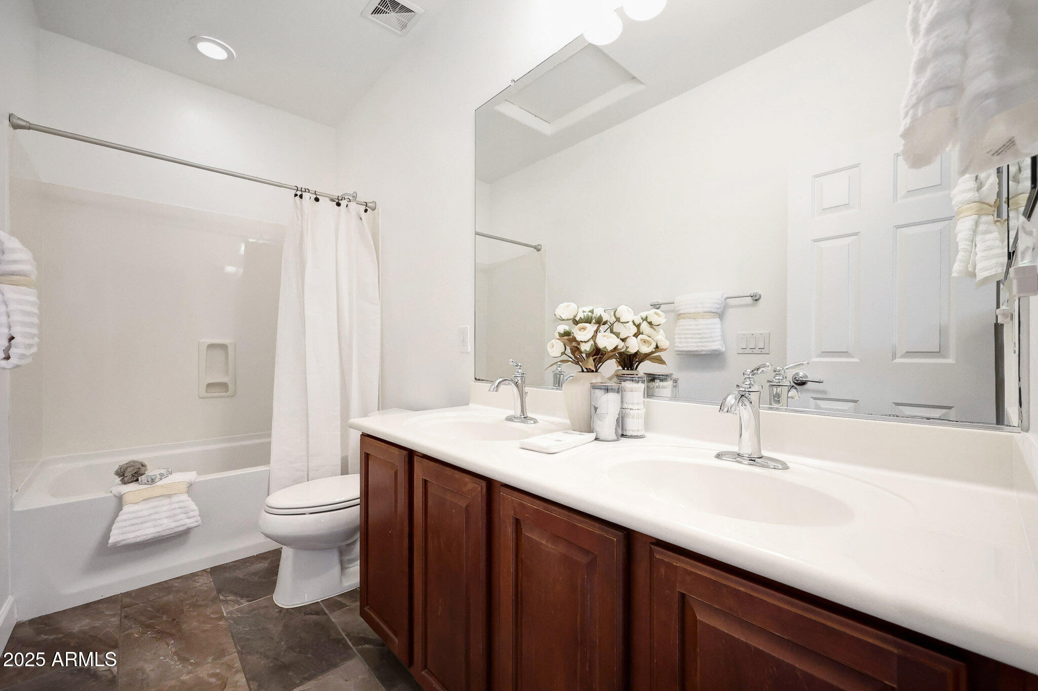 5535 W TOMBSTONE Trail