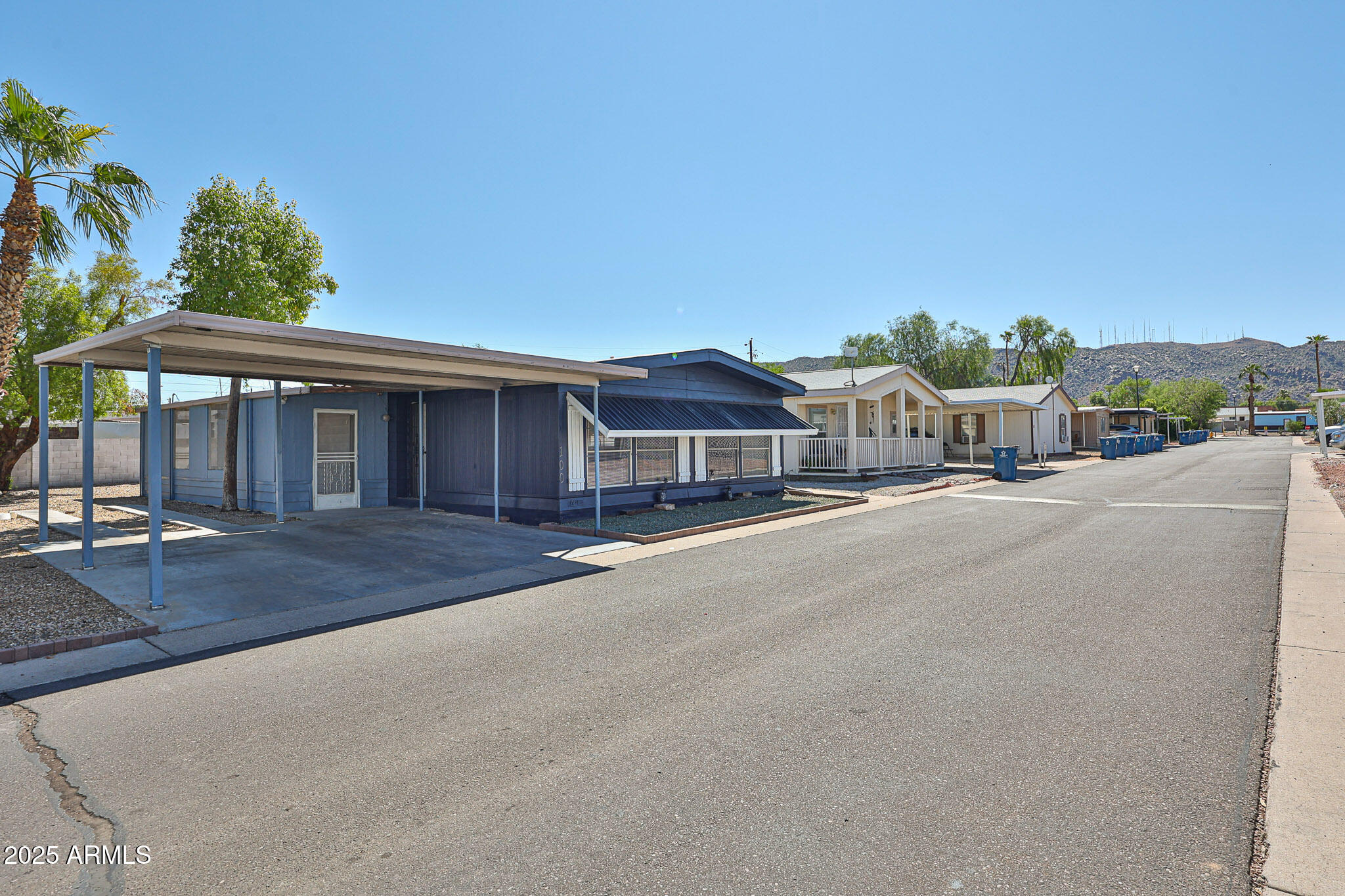 303 E South Mountain Avenue, 100