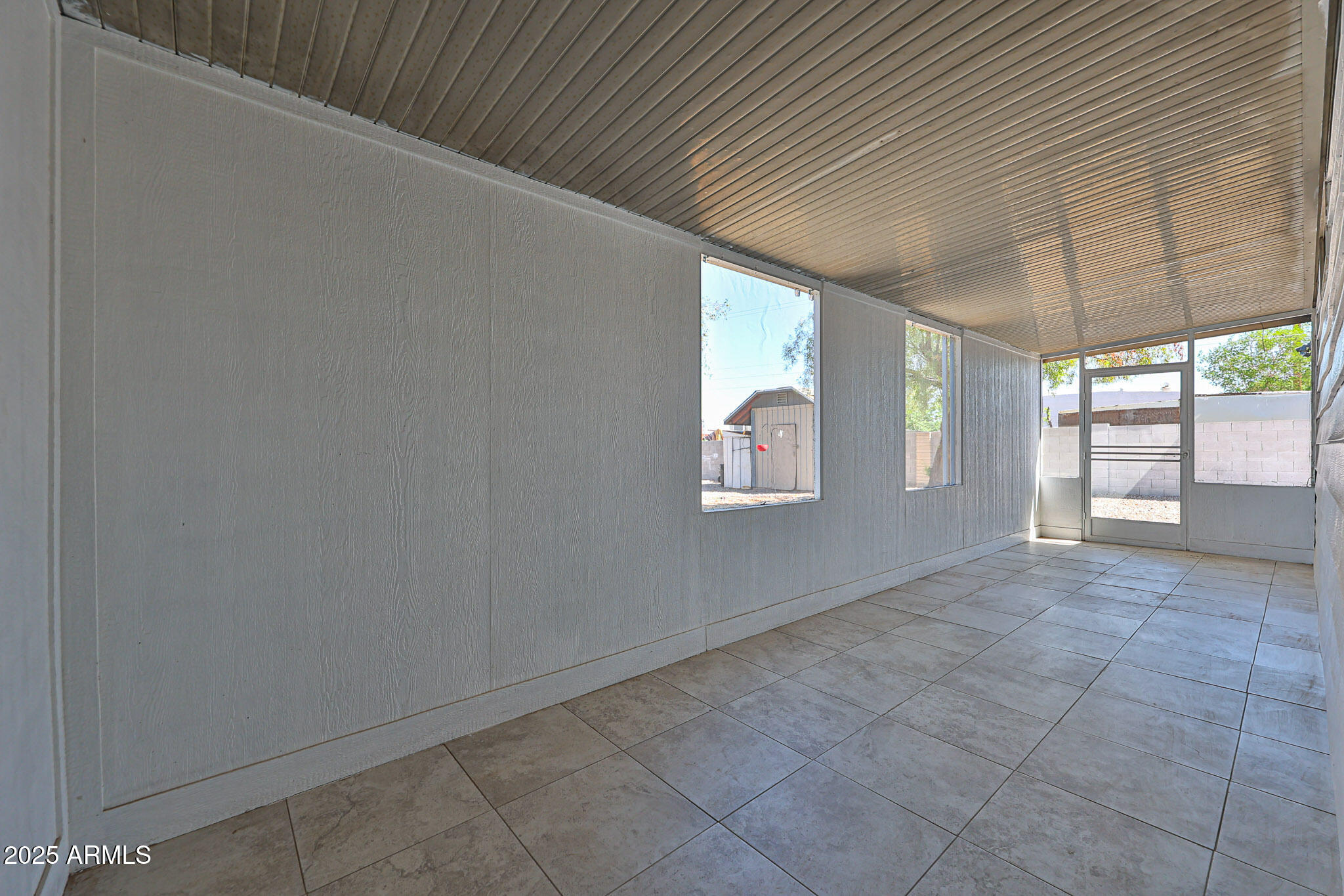 303 E South Mountain Avenue, 100