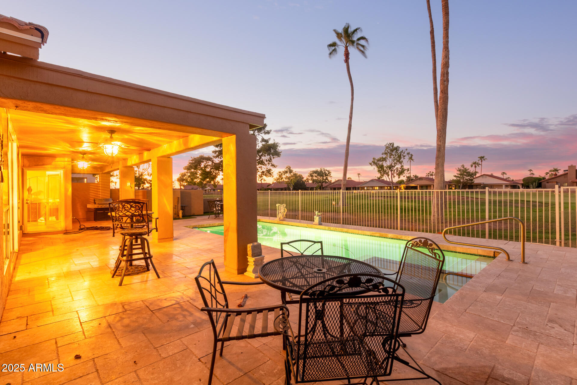 10918 E NAVAJO Drive