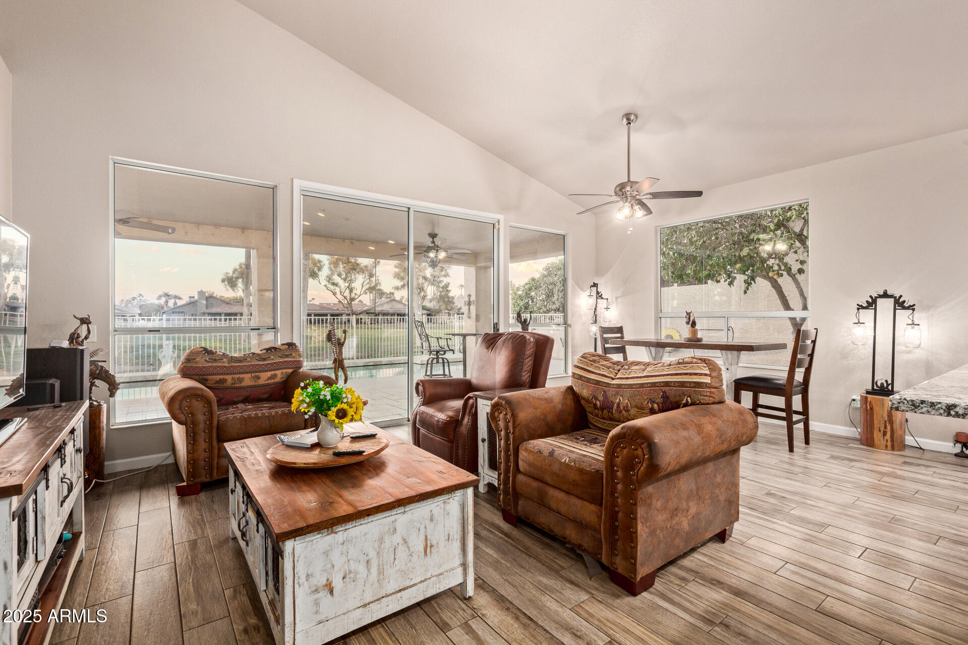 10918 E NAVAJO Drive