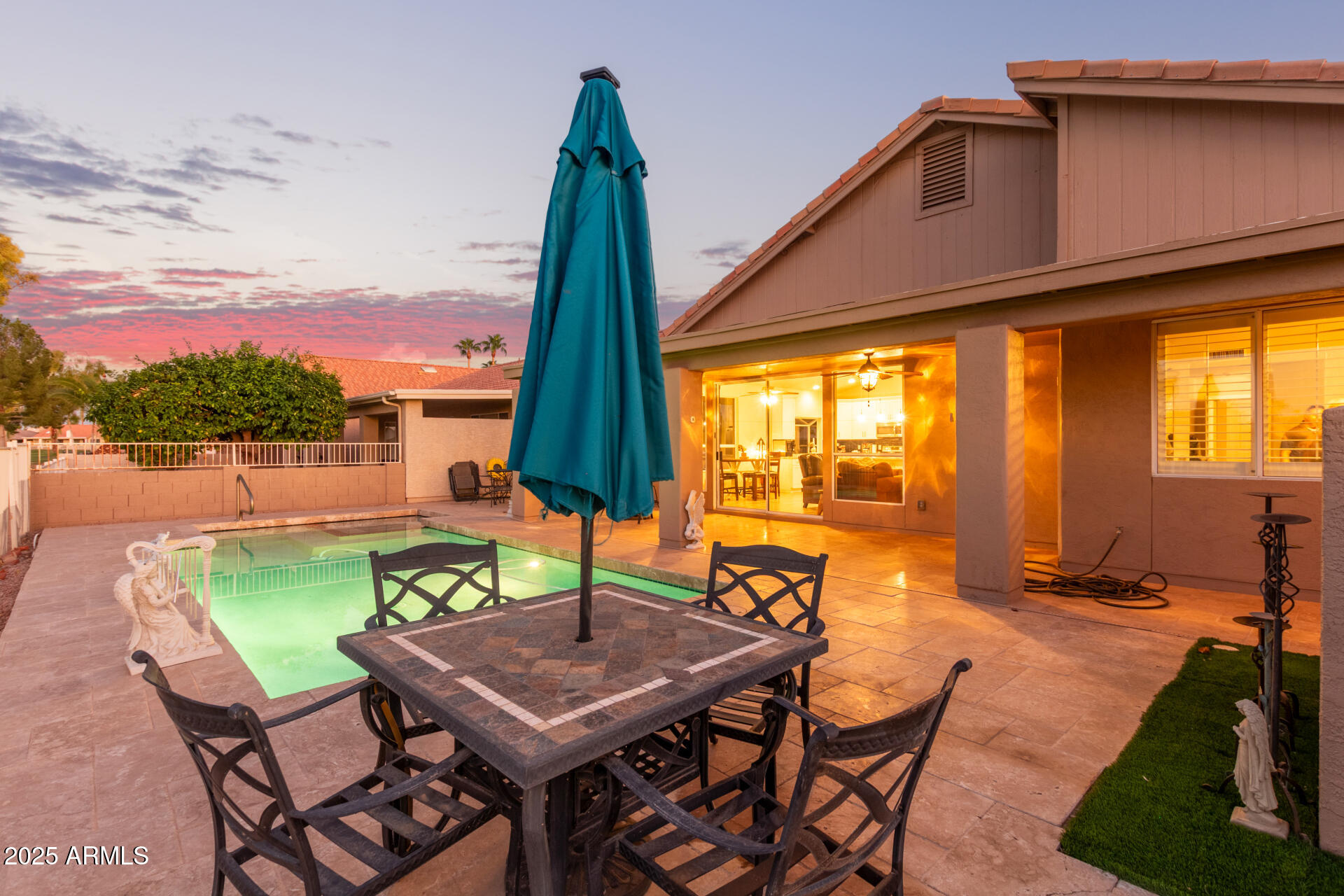 10918 E NAVAJO Drive