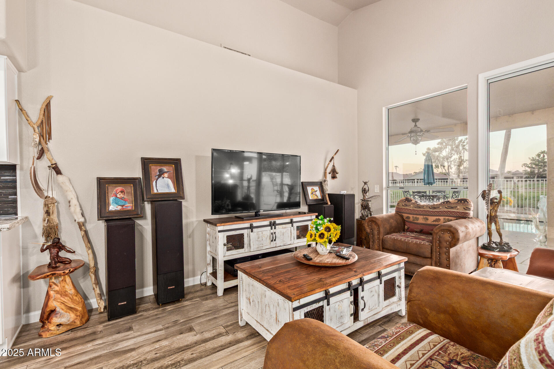 10918 E NAVAJO Drive