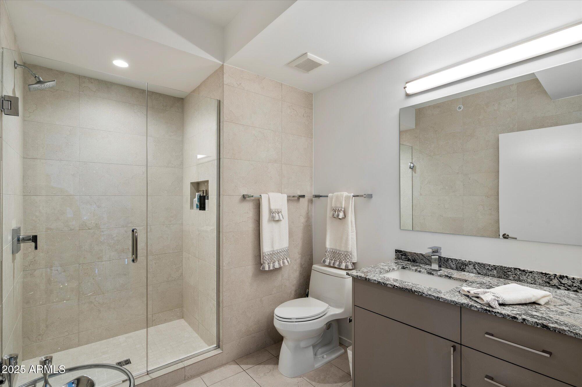 7180 E KIERLAND Boulevard, 919