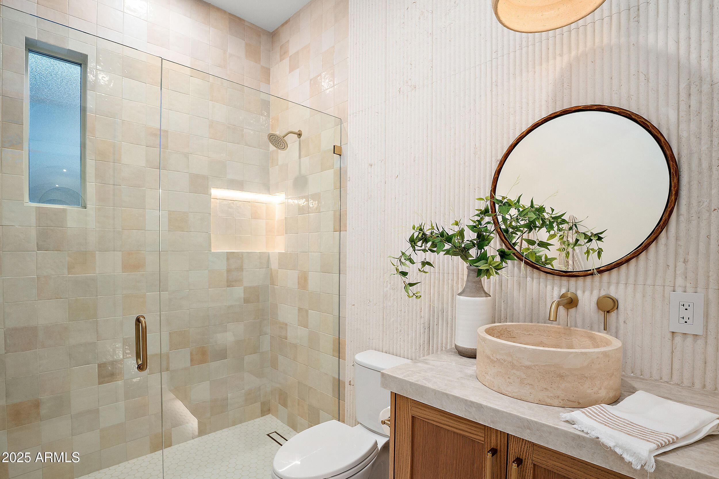 9087 E MOUNTAIN SPRING Road, Scottsdale