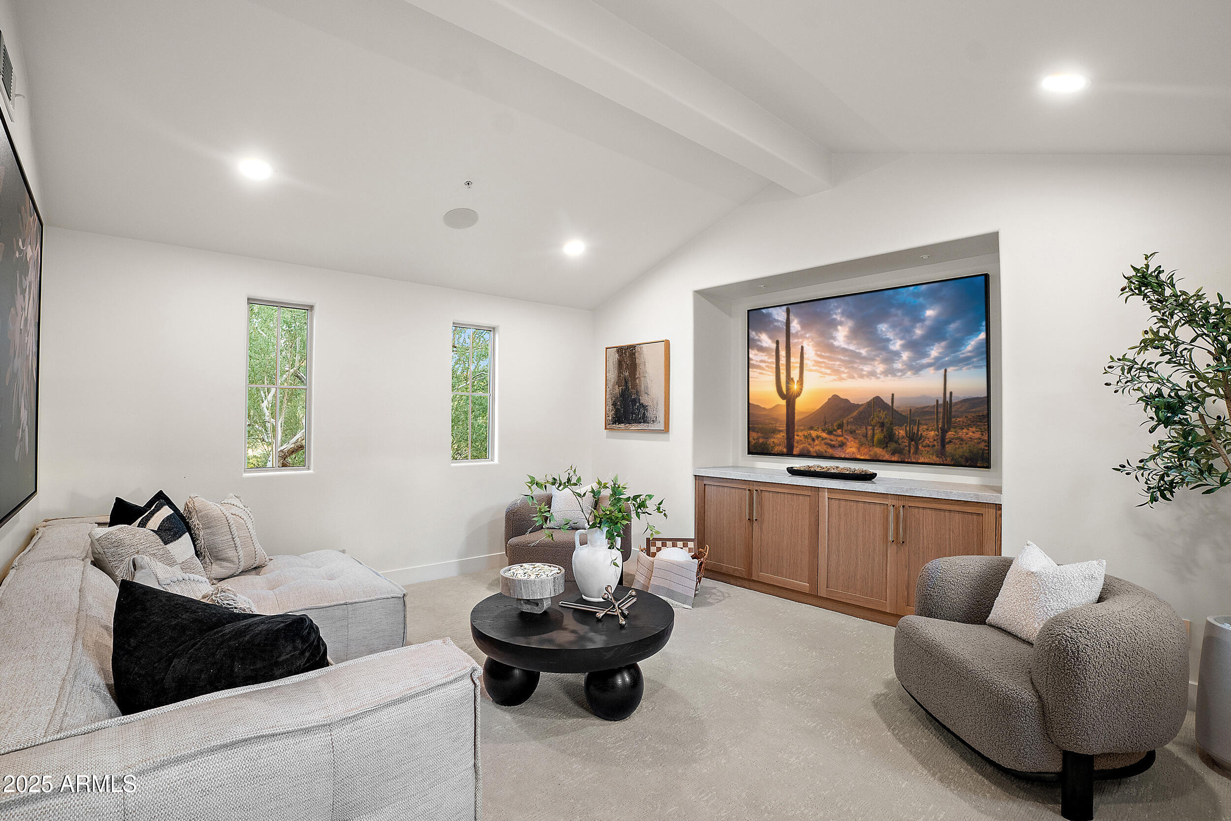 9087 E MOUNTAIN SPRING Road, Scottsdale