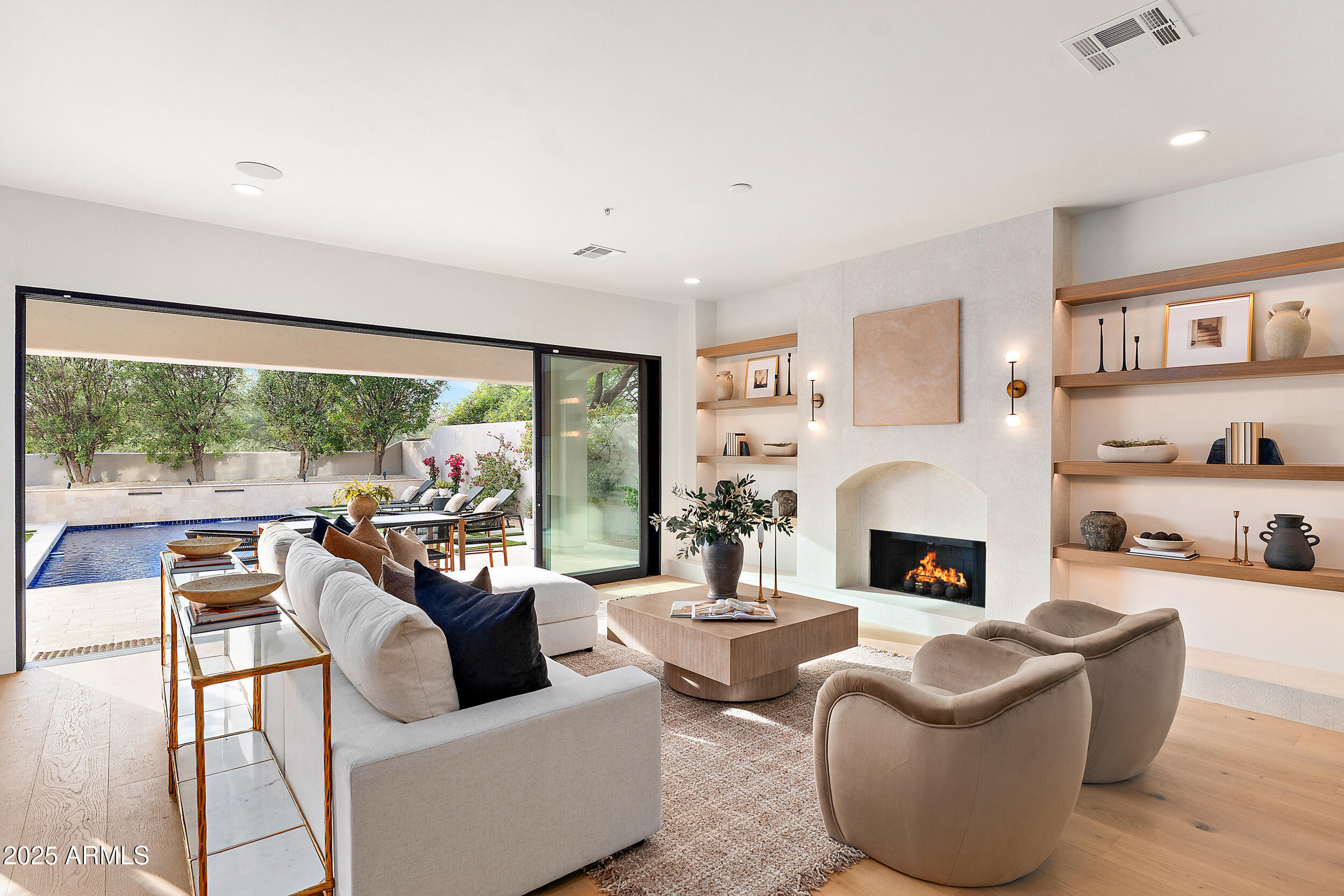 9087 E MOUNTAIN SPRING Road, Scottsdale