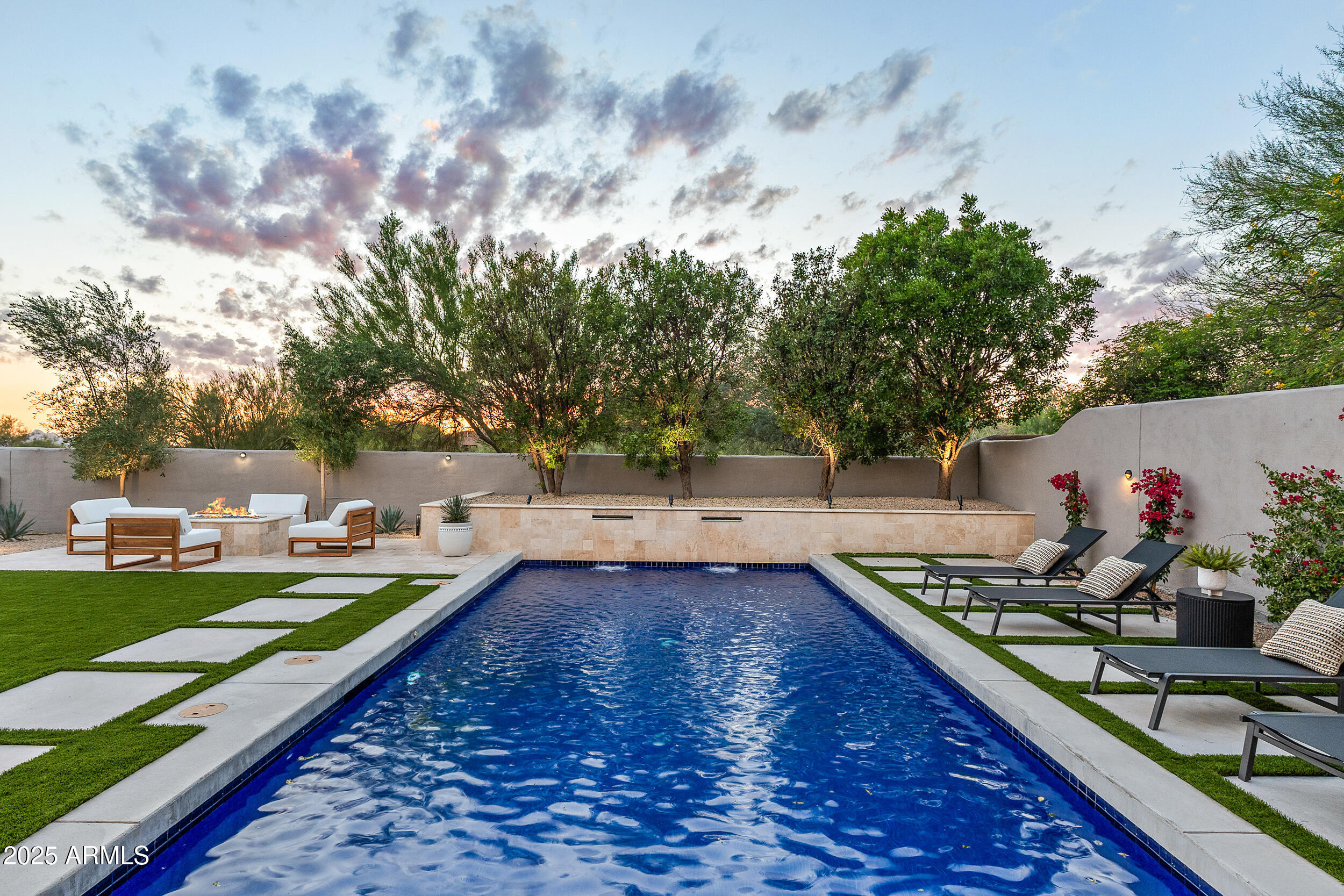 9087 E MOUNTAIN SPRING Road, Scottsdale