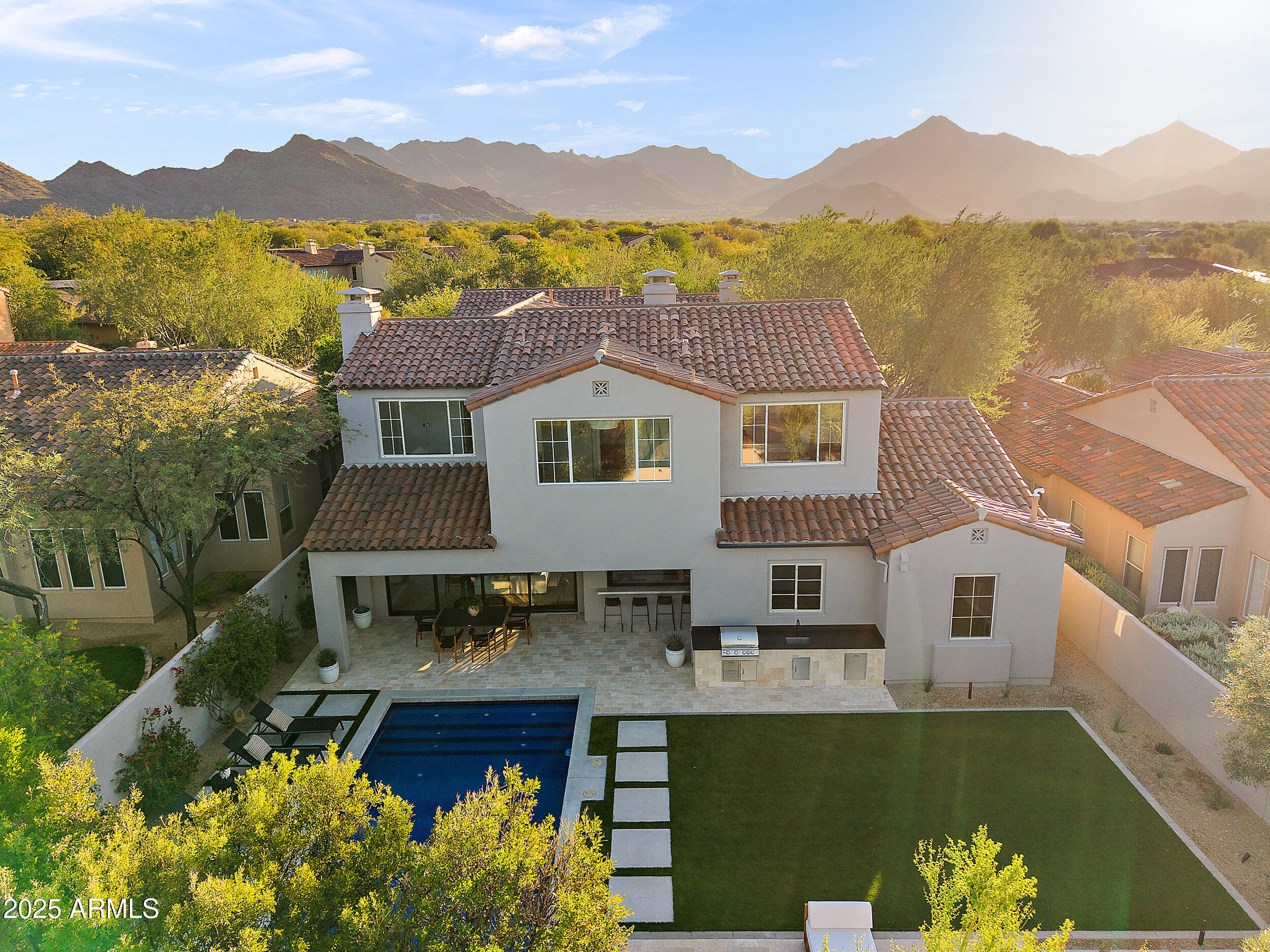 9087 E MOUNTAIN SPRING Road, Scottsdale
