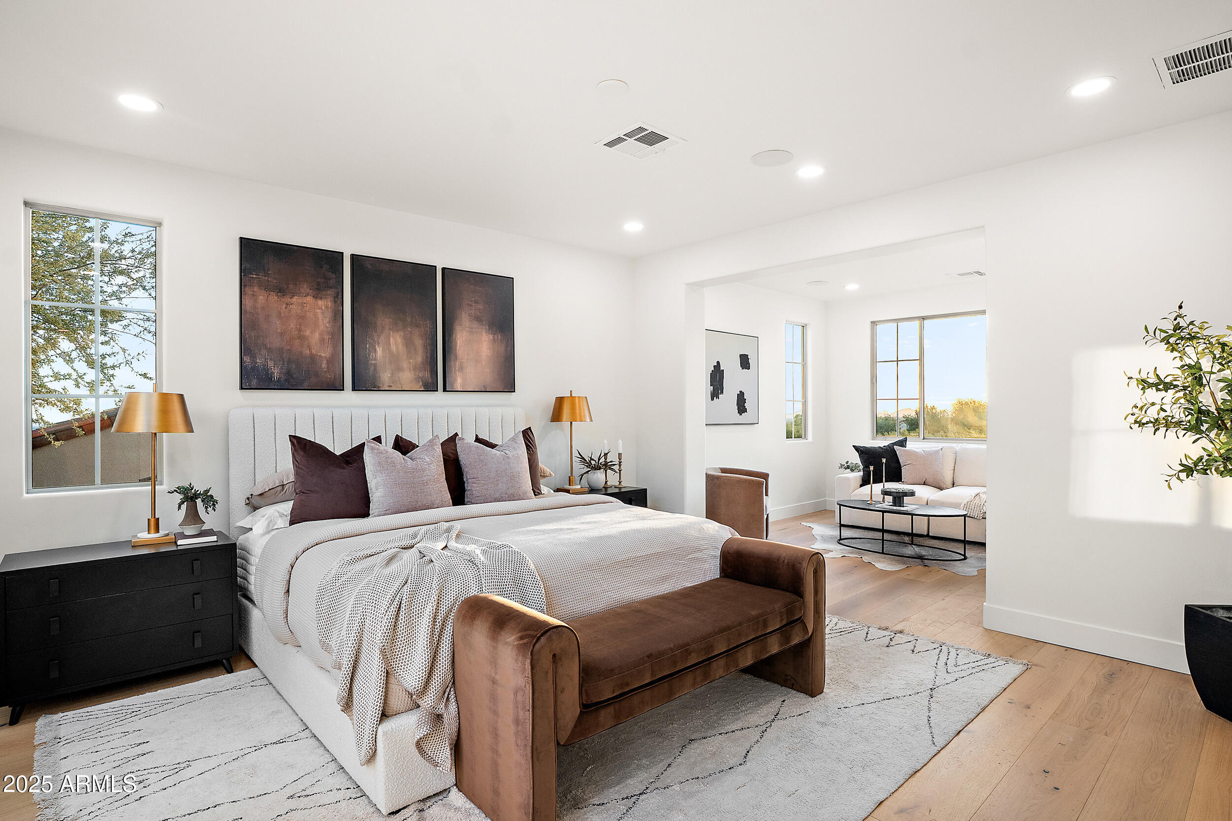 9087 E MOUNTAIN SPRING Road, Scottsdale