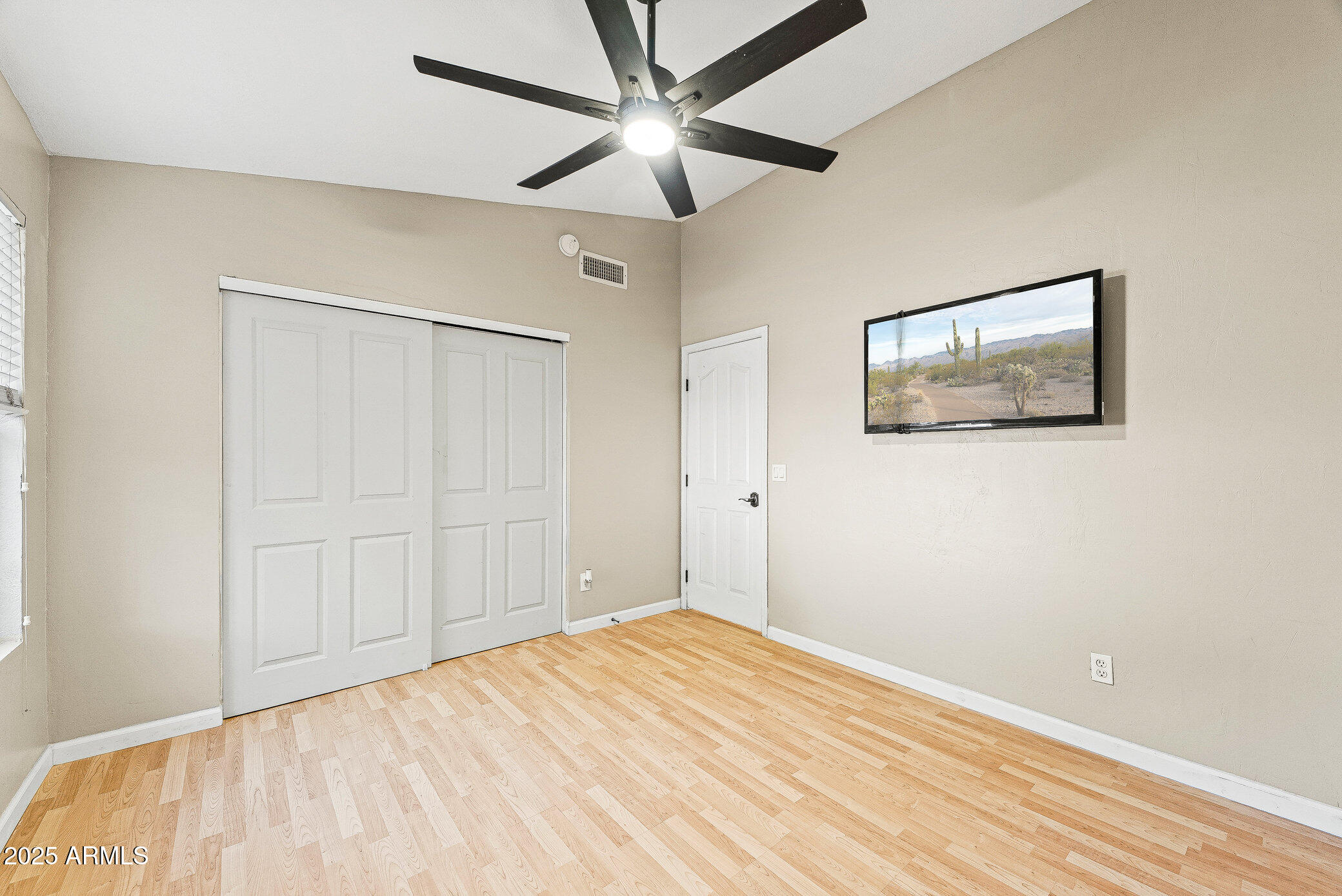 335 S RED ROCK Street