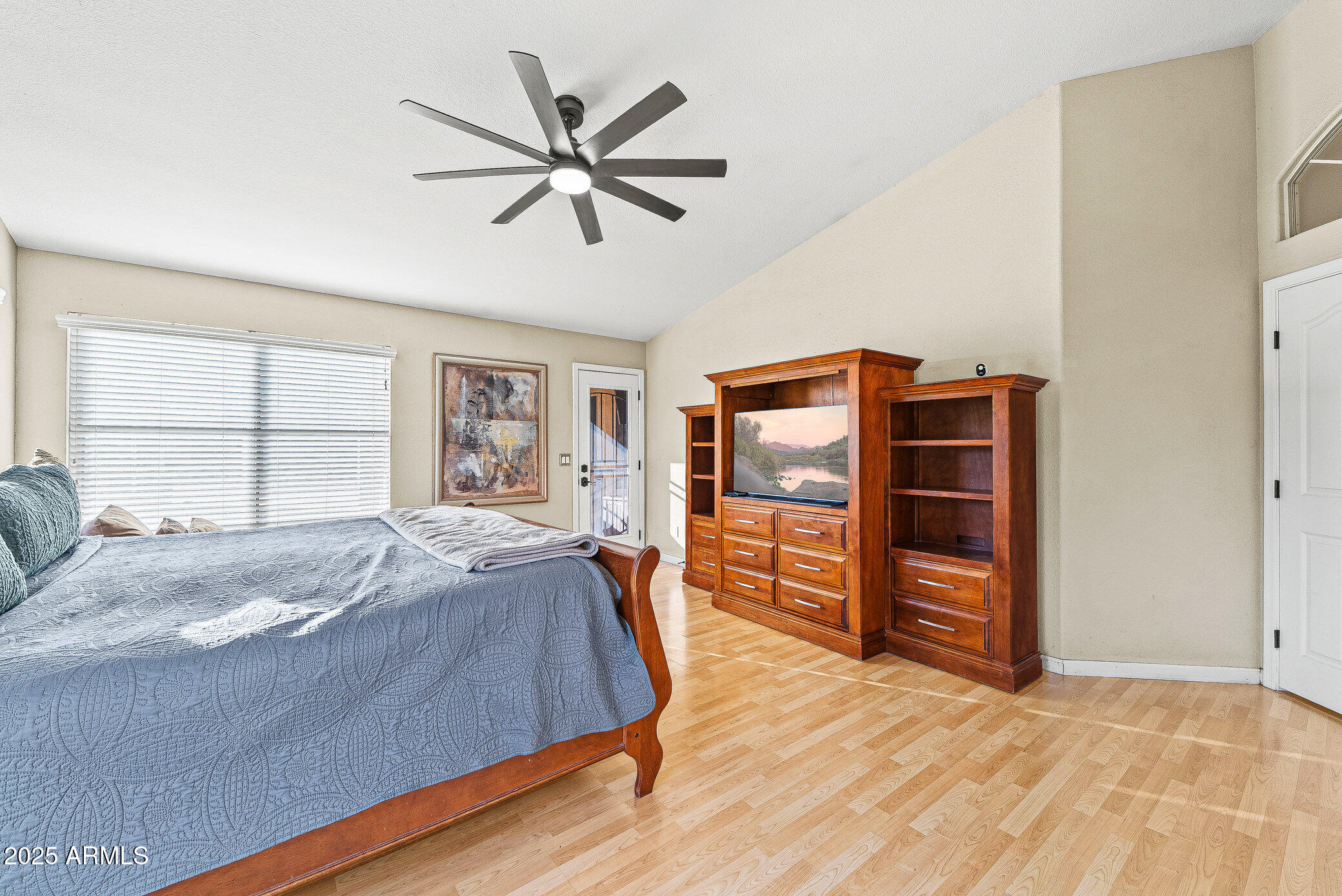 335 S RED ROCK Street