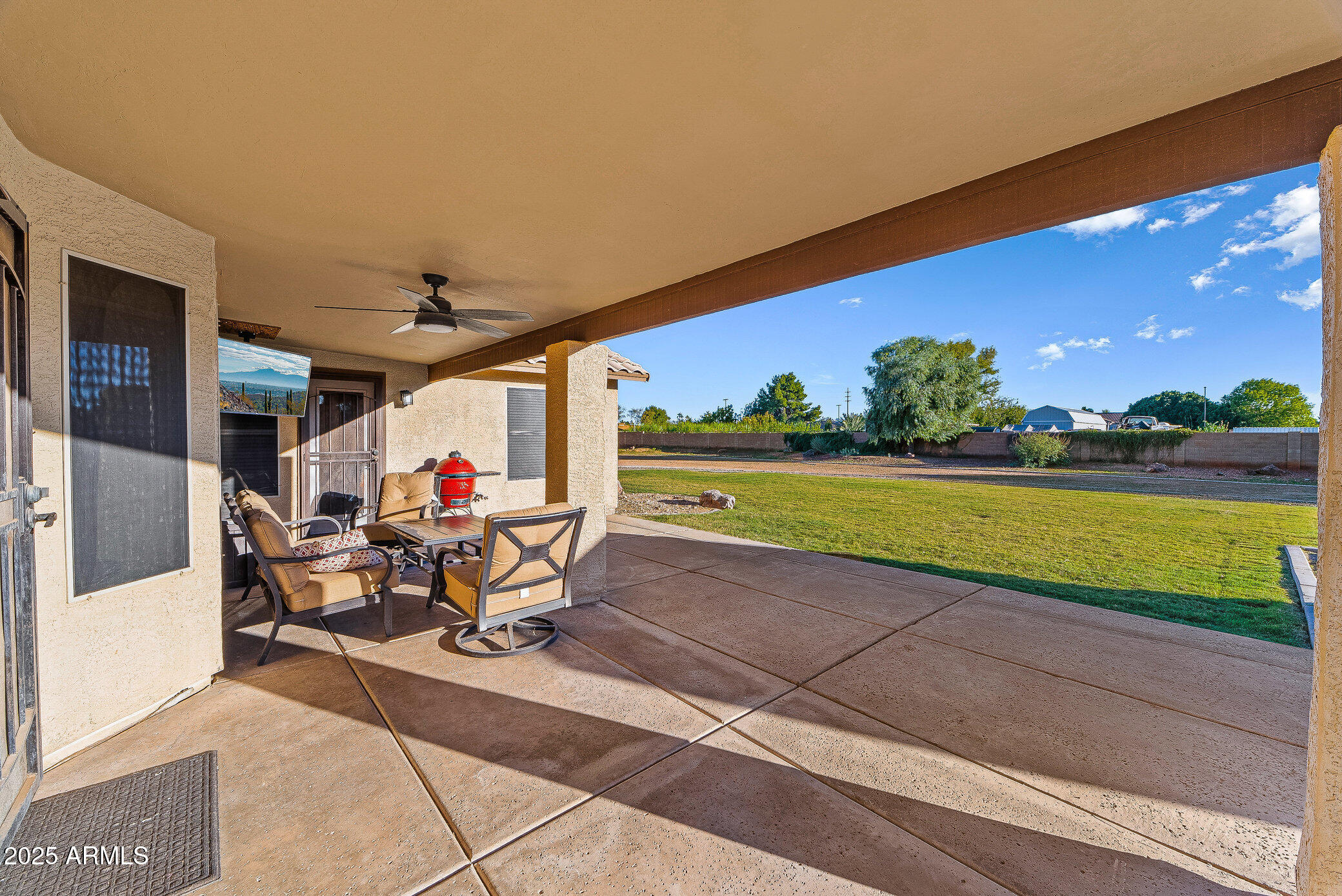 335 S RED ROCK Street