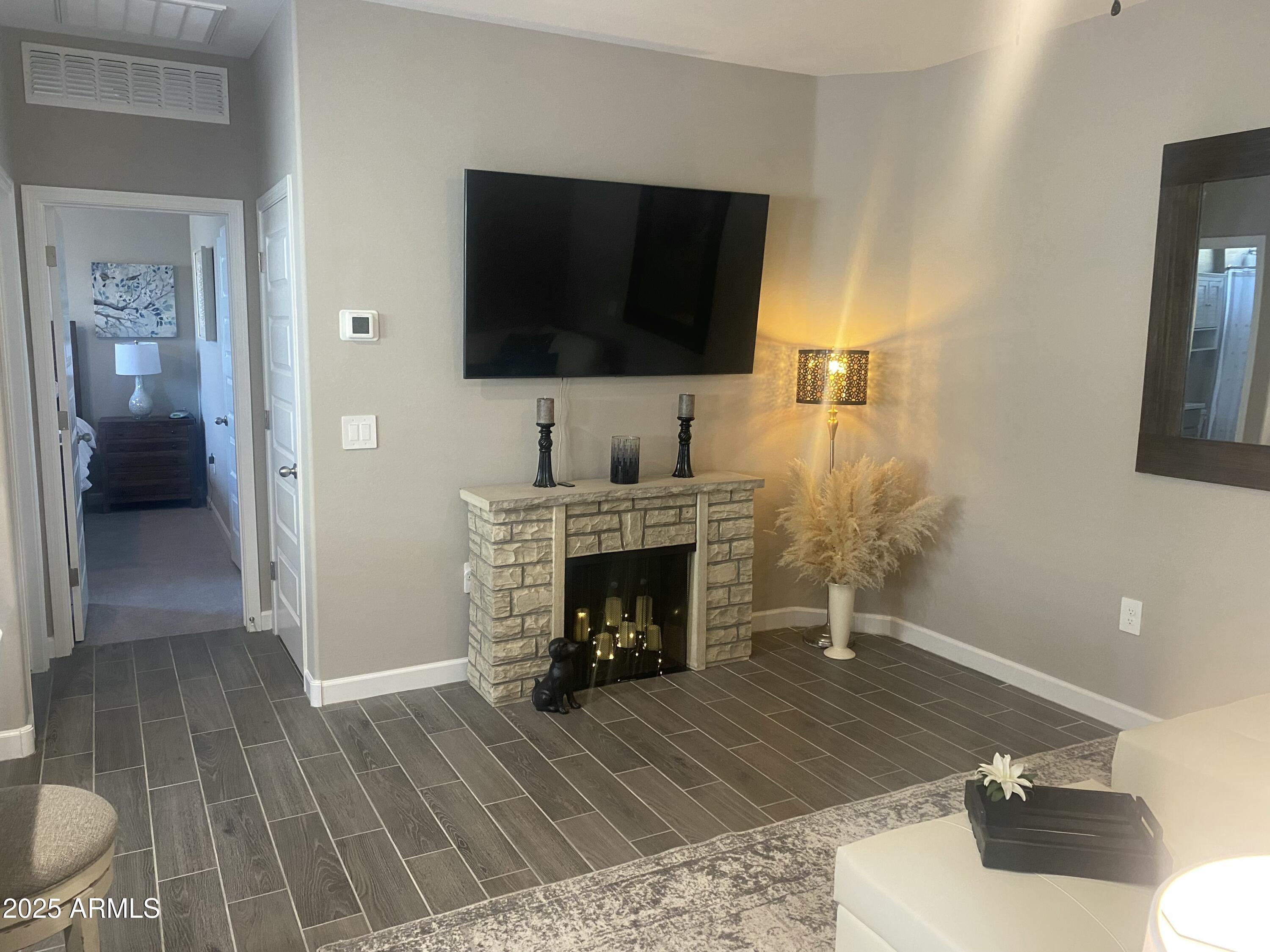 24085 W RIPPLE Road