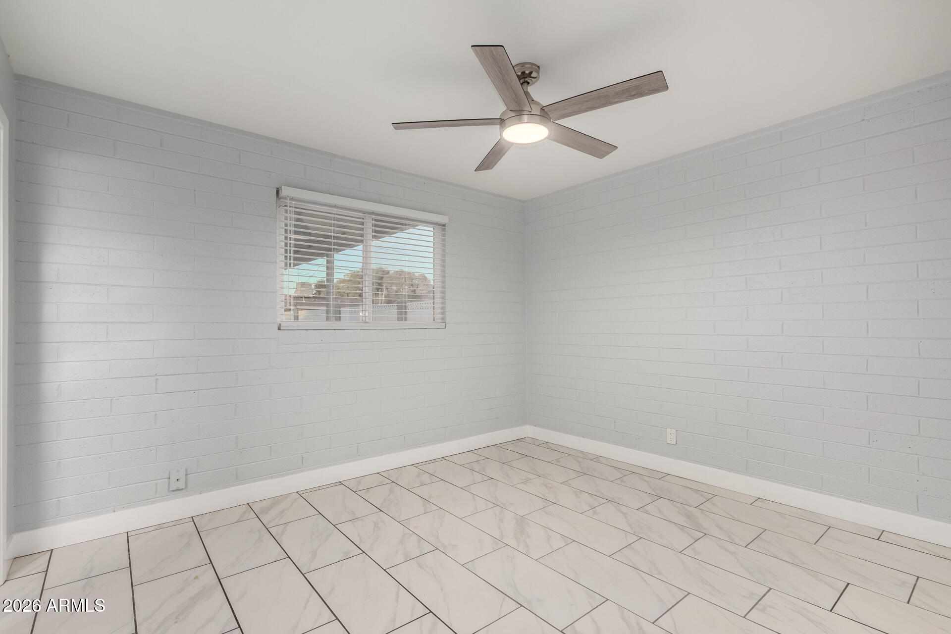 4938 W MCLELLAN Road