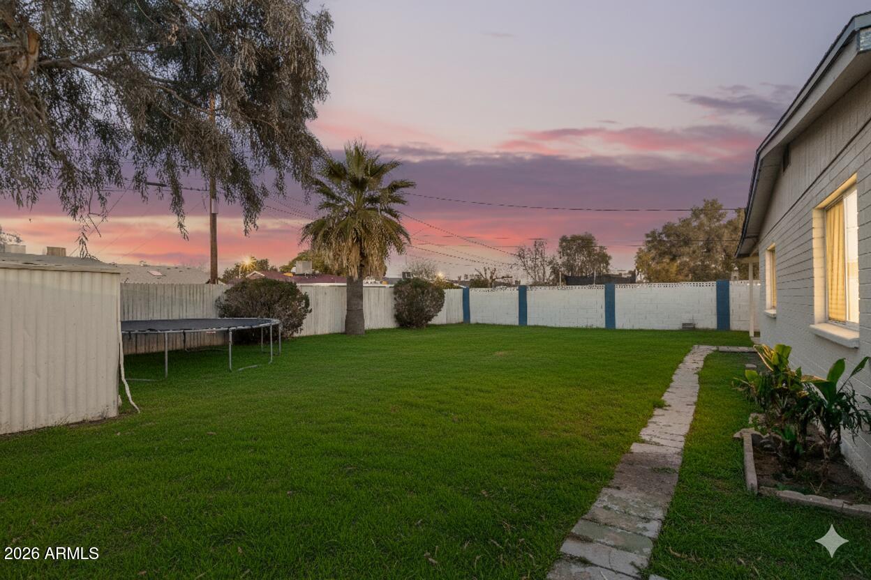 4938 W MCLELLAN Road