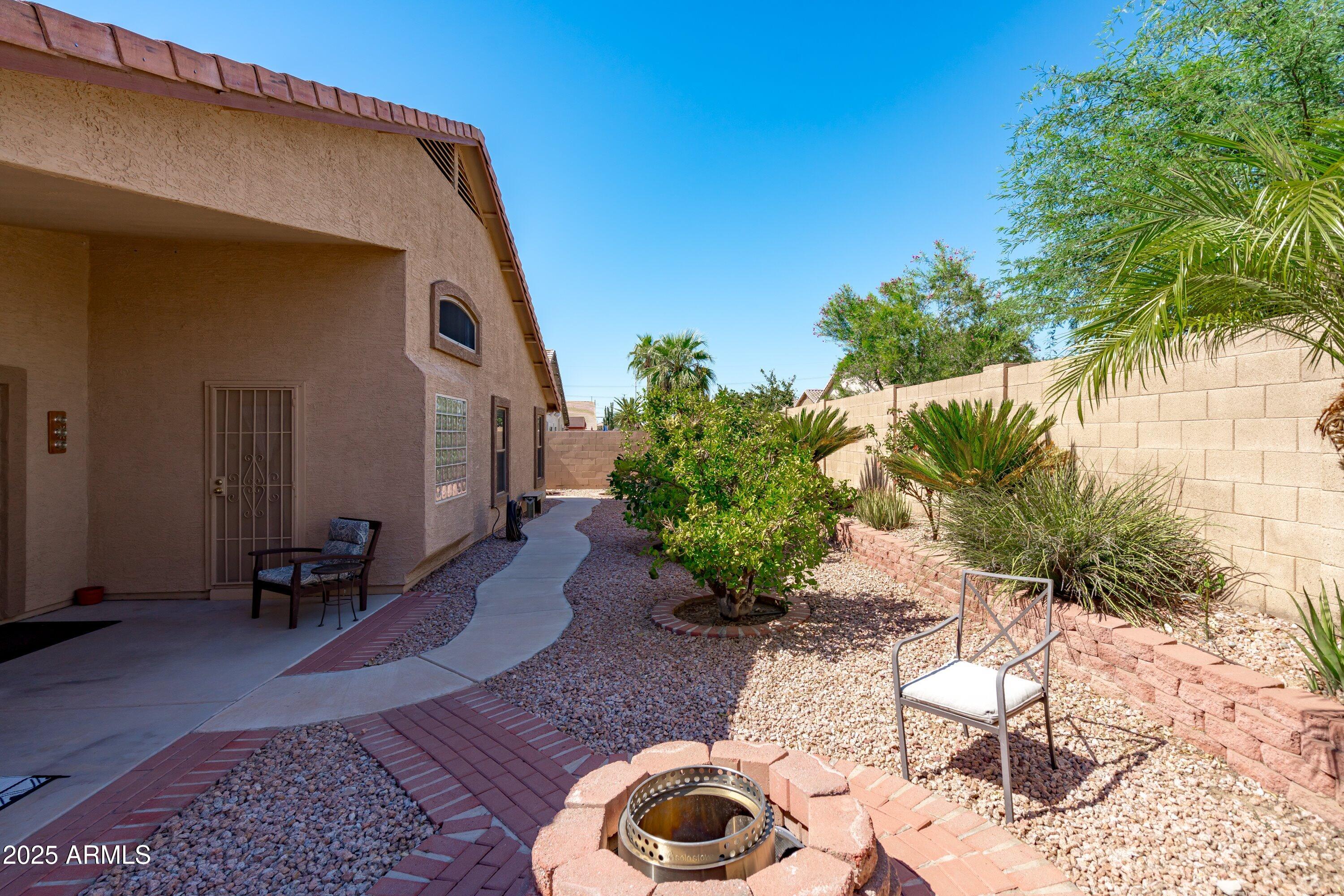 11250 E PRAIRIE Avenue