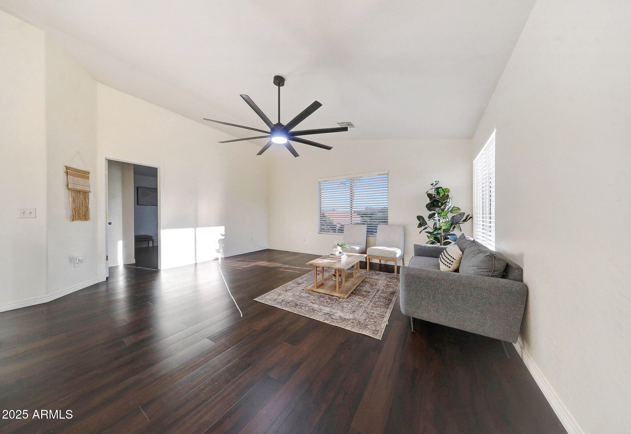 13621 W SAN JUAN Avenue