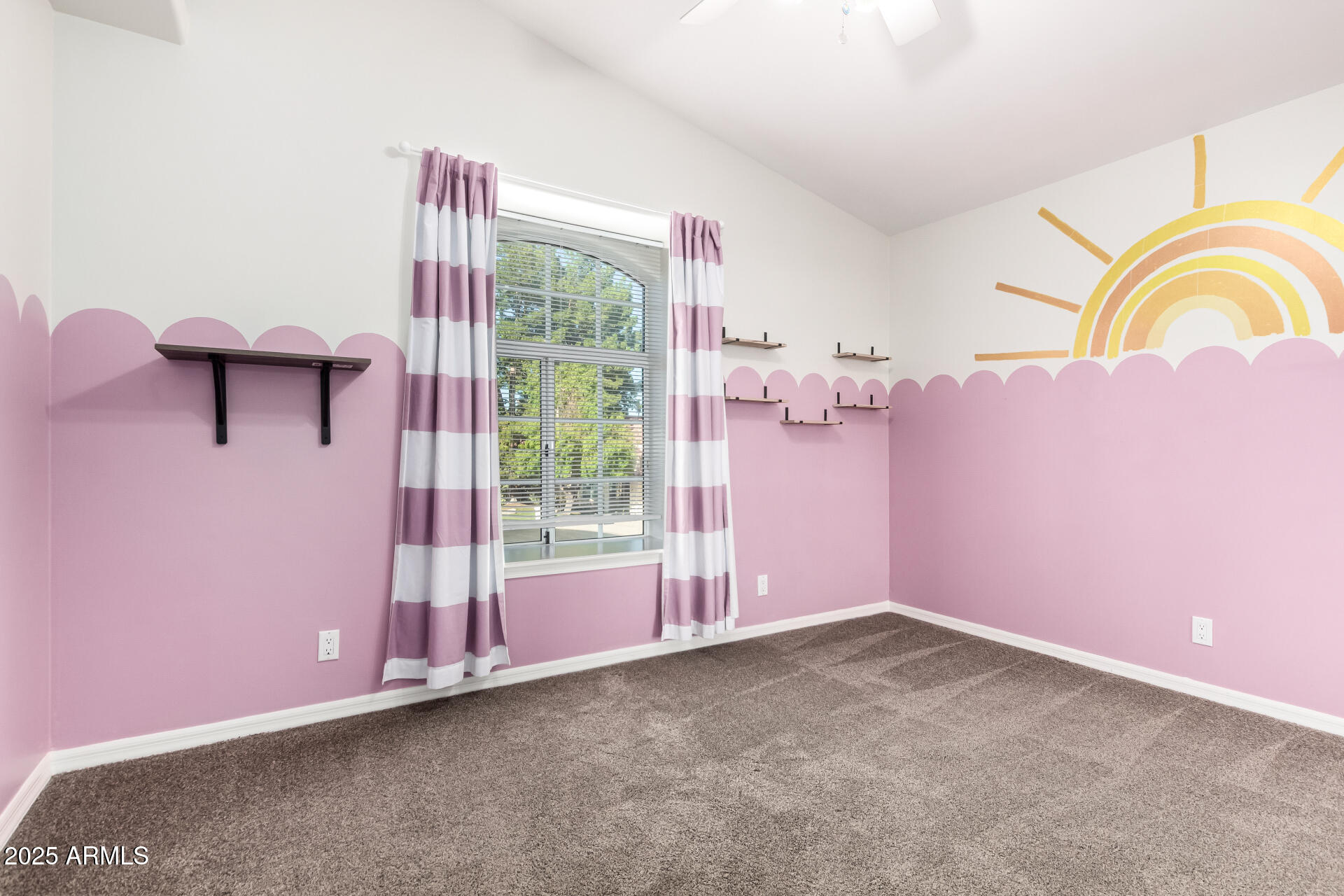 2127 E LAUREL Street